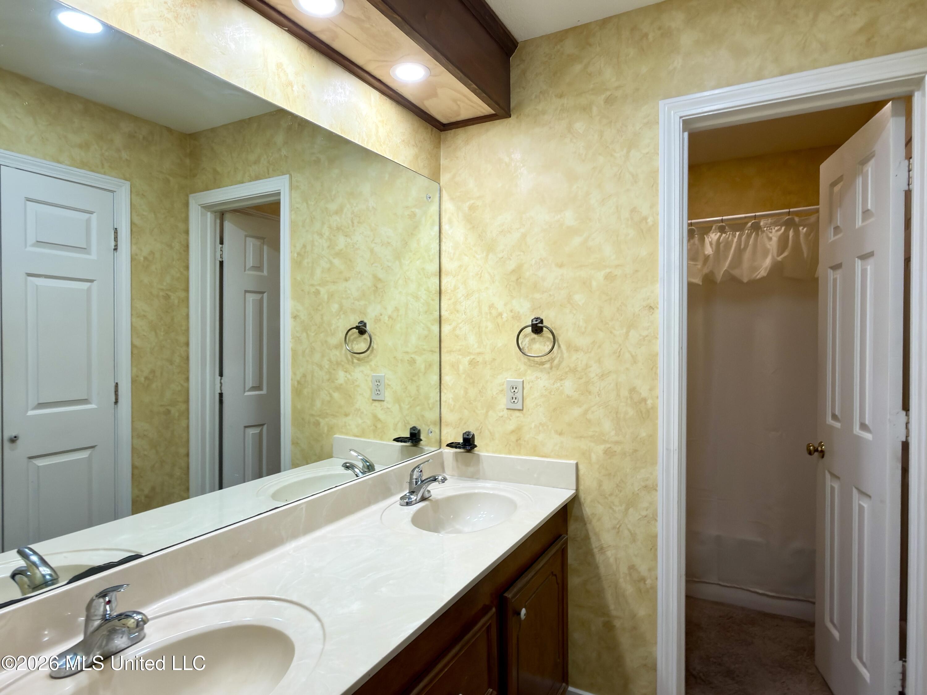 105 Misty Morning Lane Property Photo 24