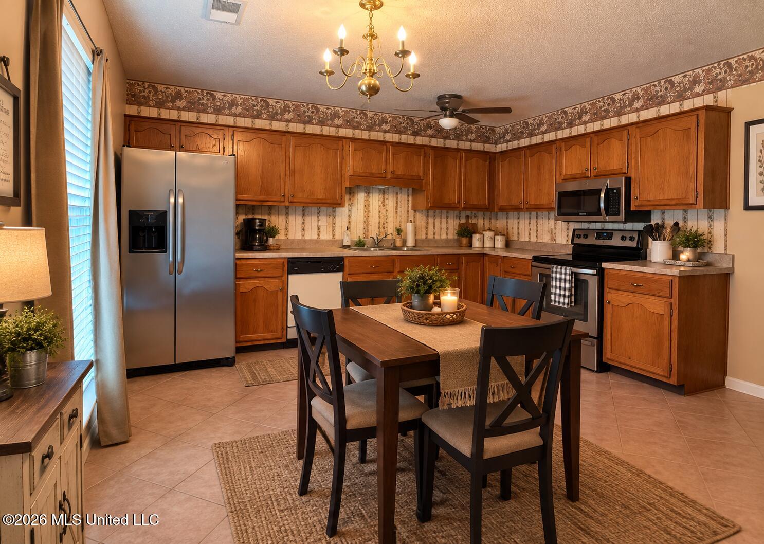 6521 E Farley Drive Property Photo 6