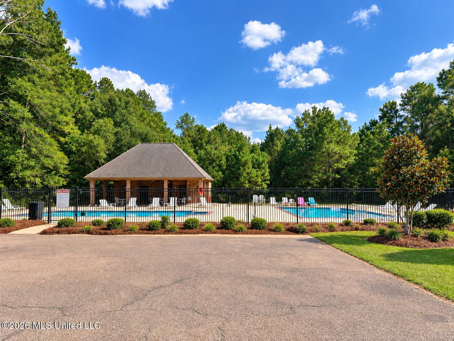 304 Ridge Pointe Drive Property Photo 22