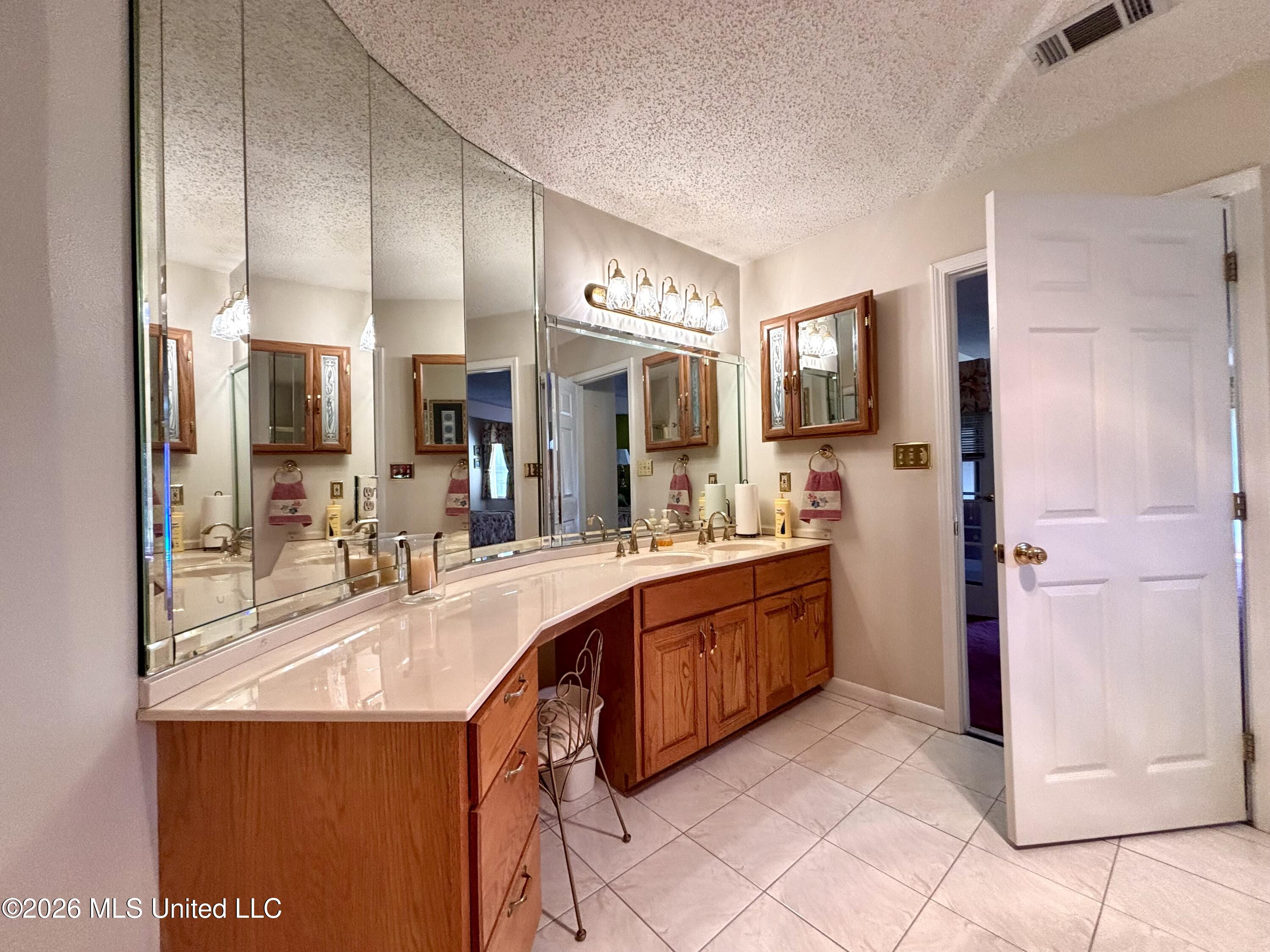 114 E T Poole Road Property Photo 22