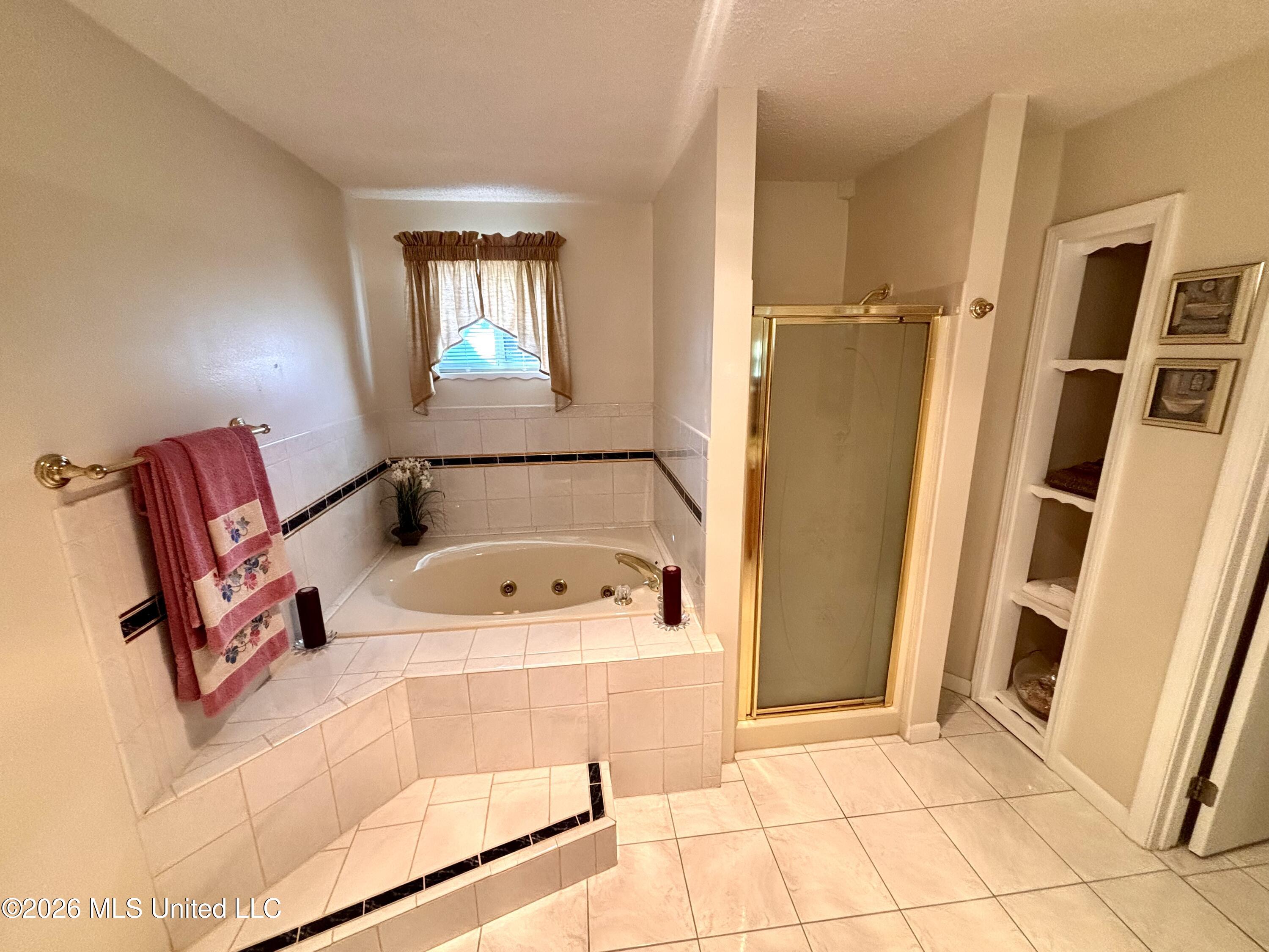 114 E T Poole Road Property Photo 23