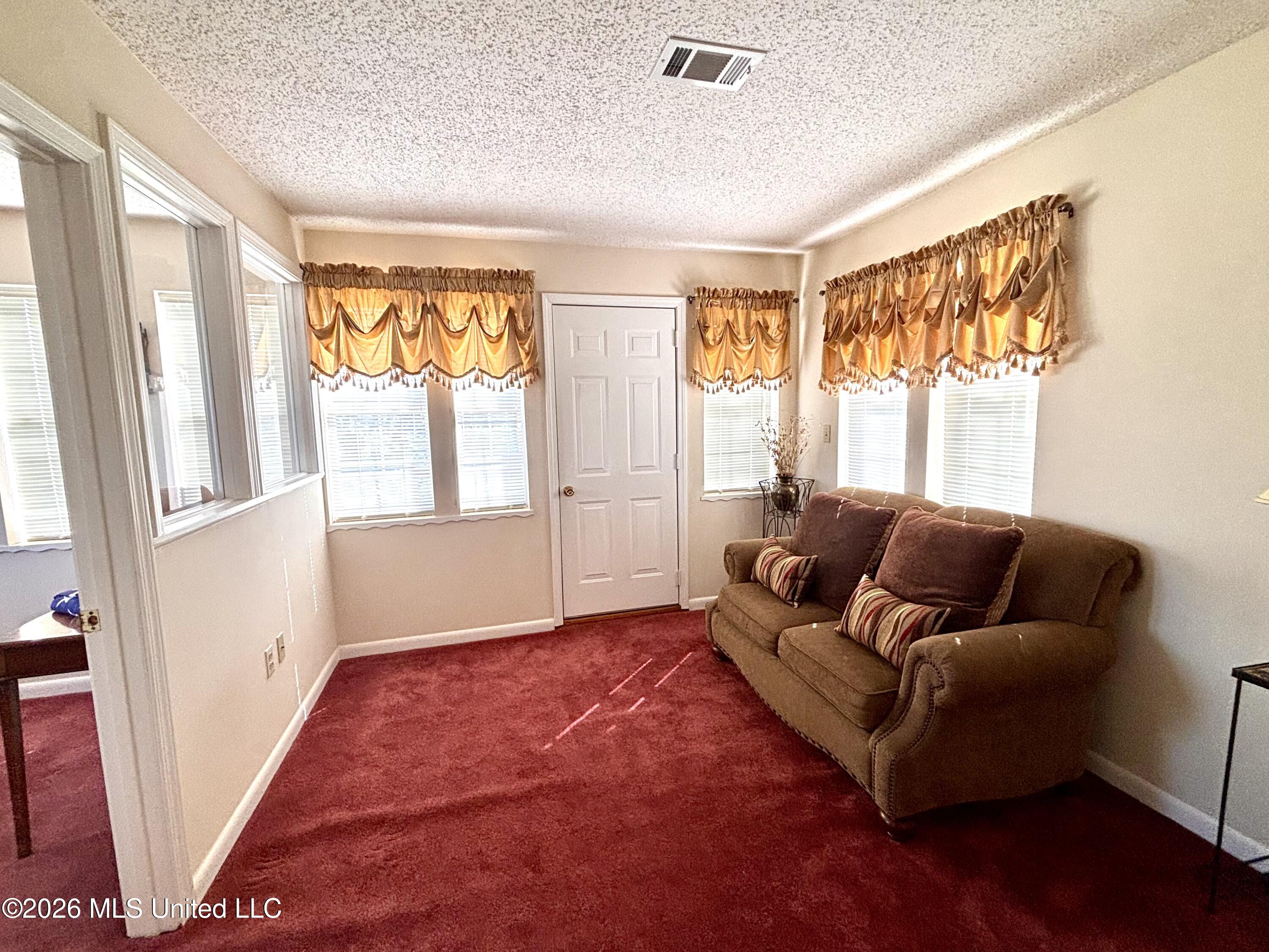 114 E T Poole Road Property Photo 26