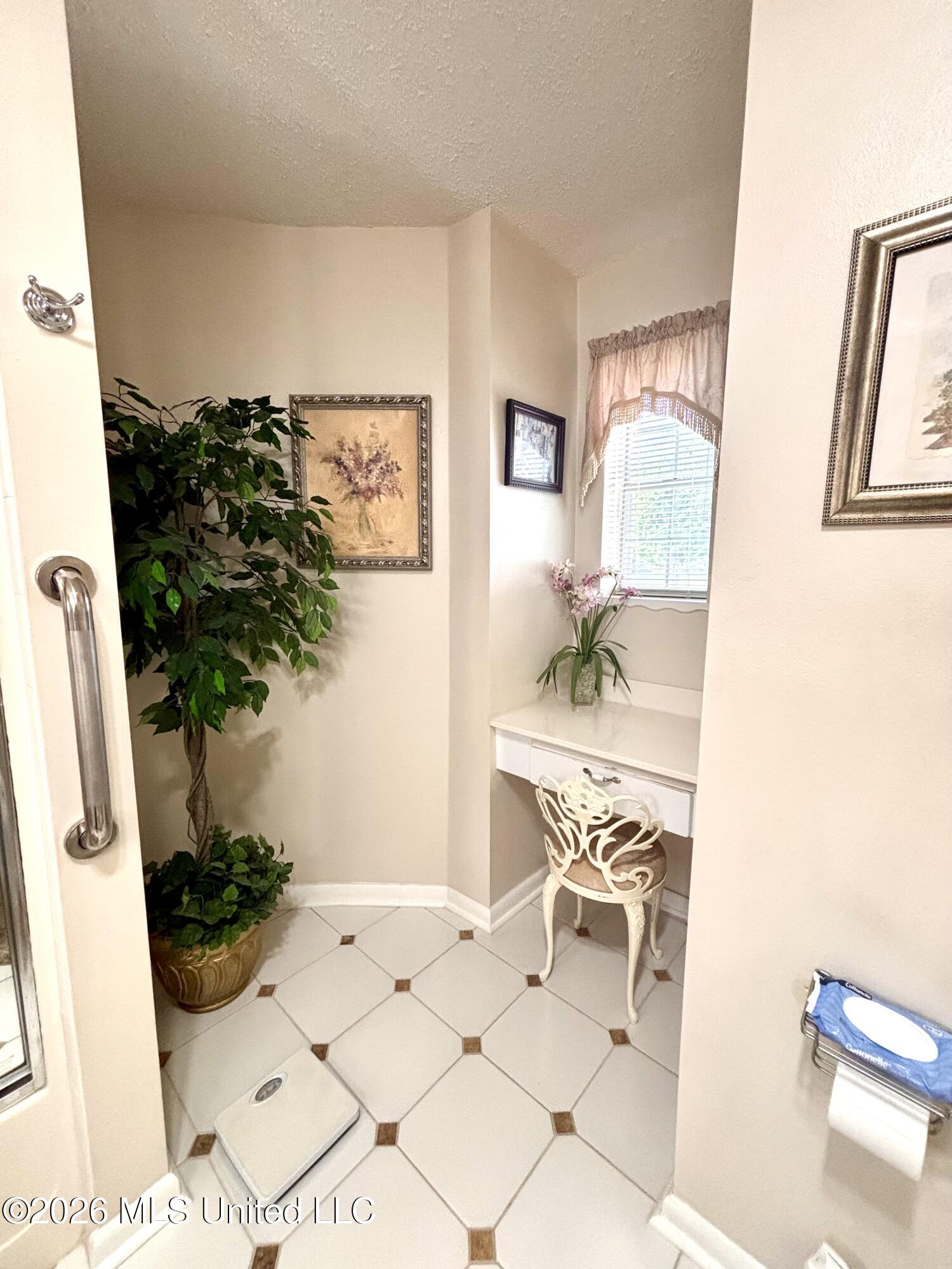 114 E T Poole Road Property Photo 37