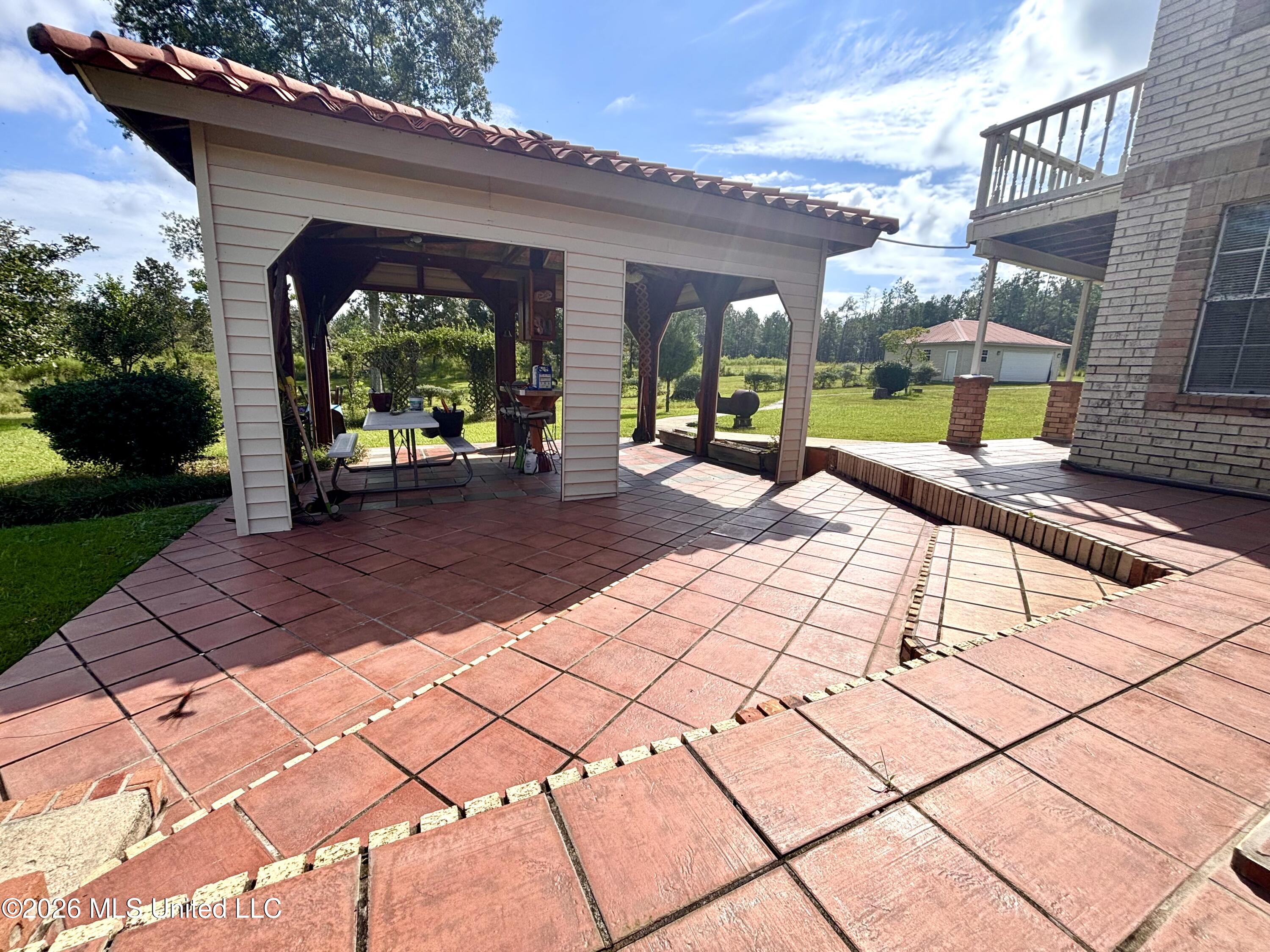 114 E T Poole Road Property Photo 52