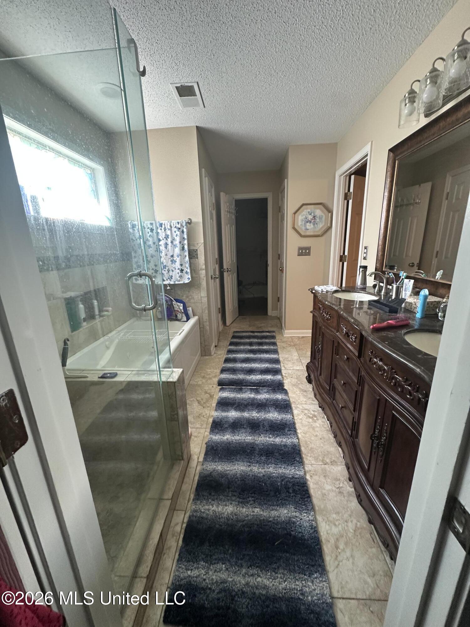 10330 Loftin Drive Property Photo 9