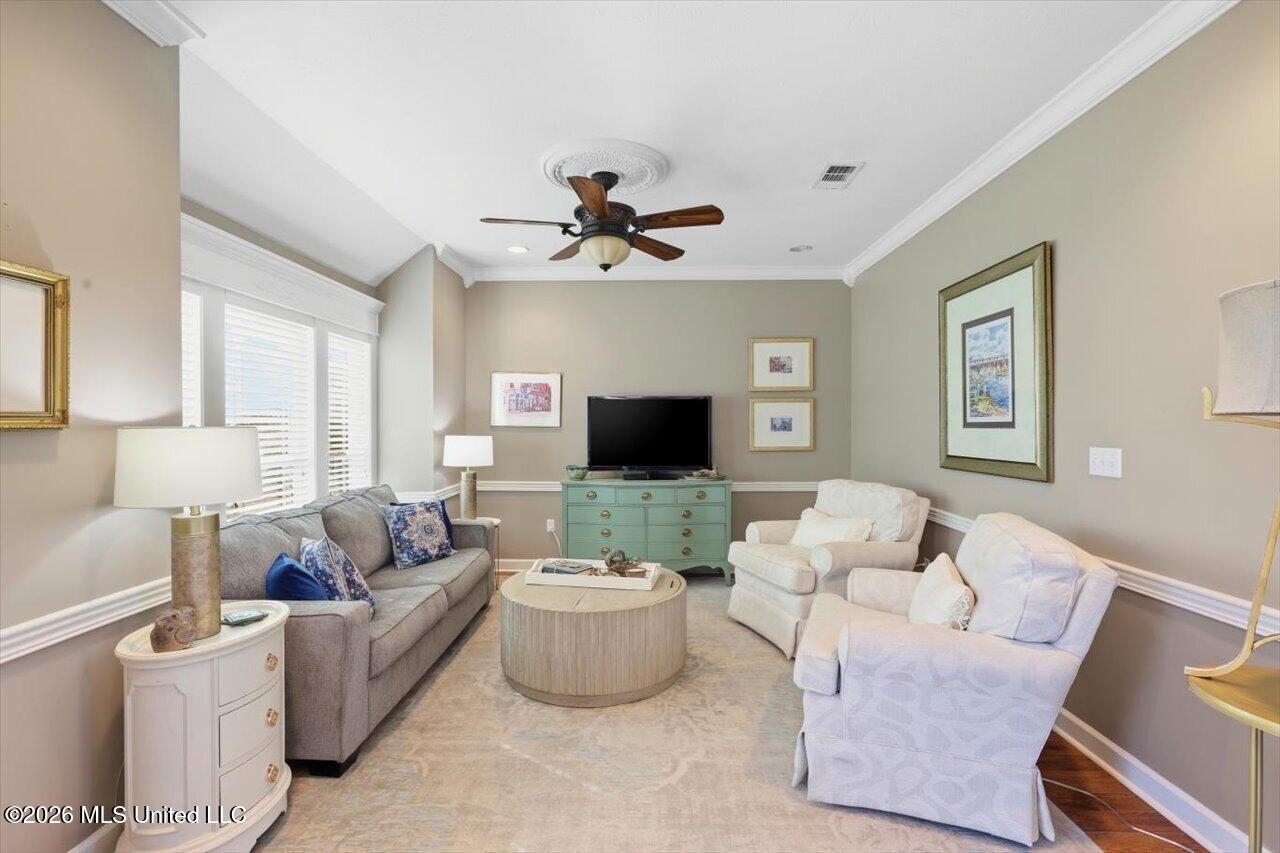 100 Port Lane Property Photo 12