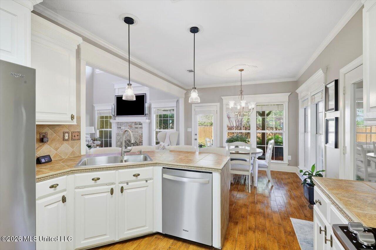 100 Port Lane Property Photo 23