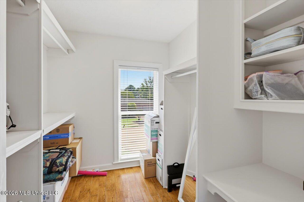 100 Port Lane Property Photo 29