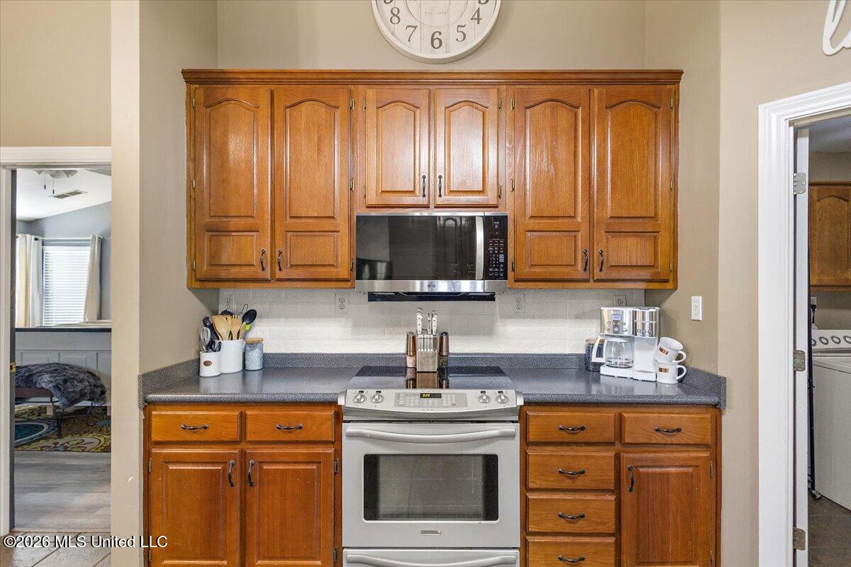 14265 Harrison Drive Property Photo 13