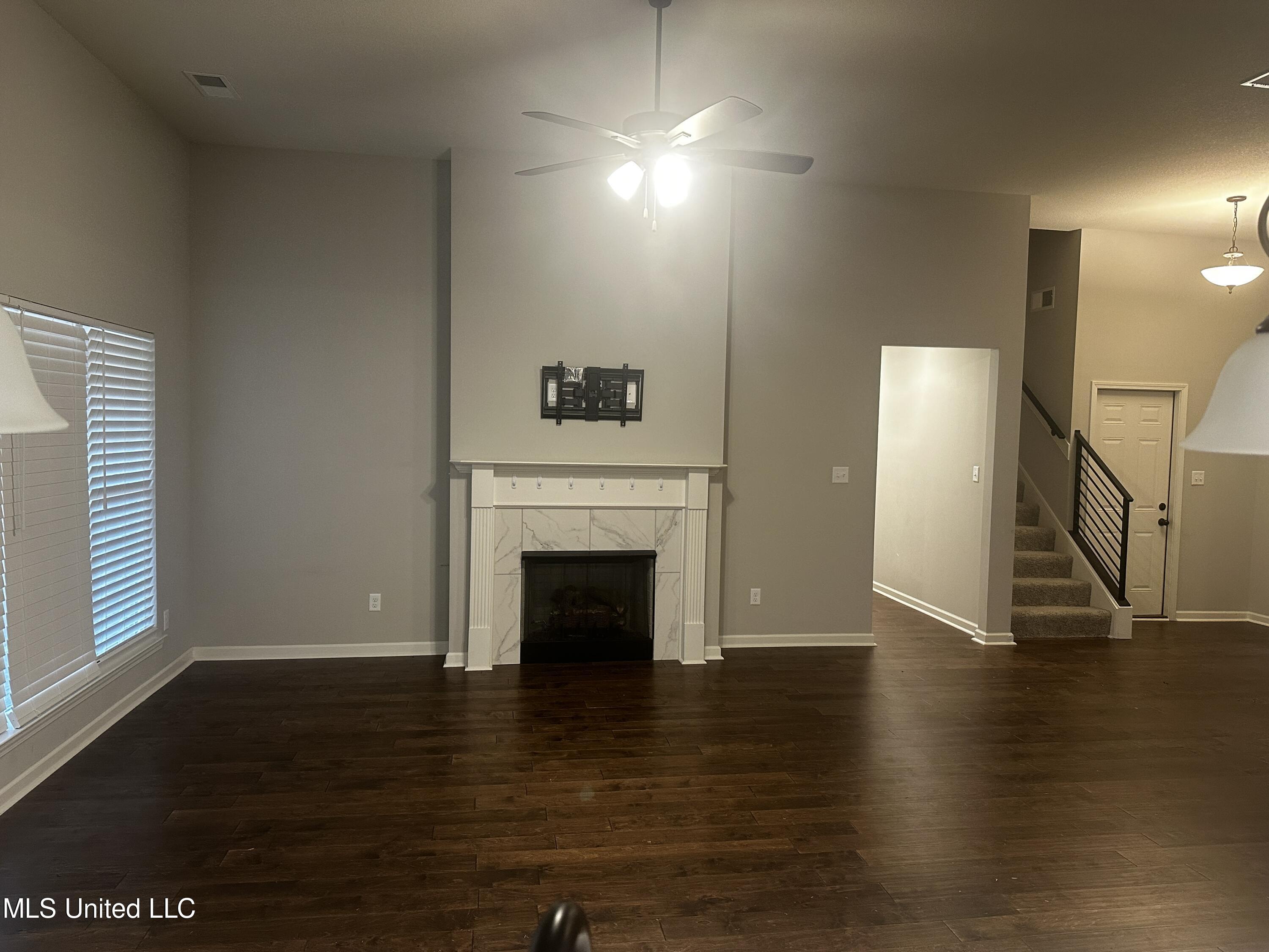 3112 Magnolia Bloom Drive Property Photo 4