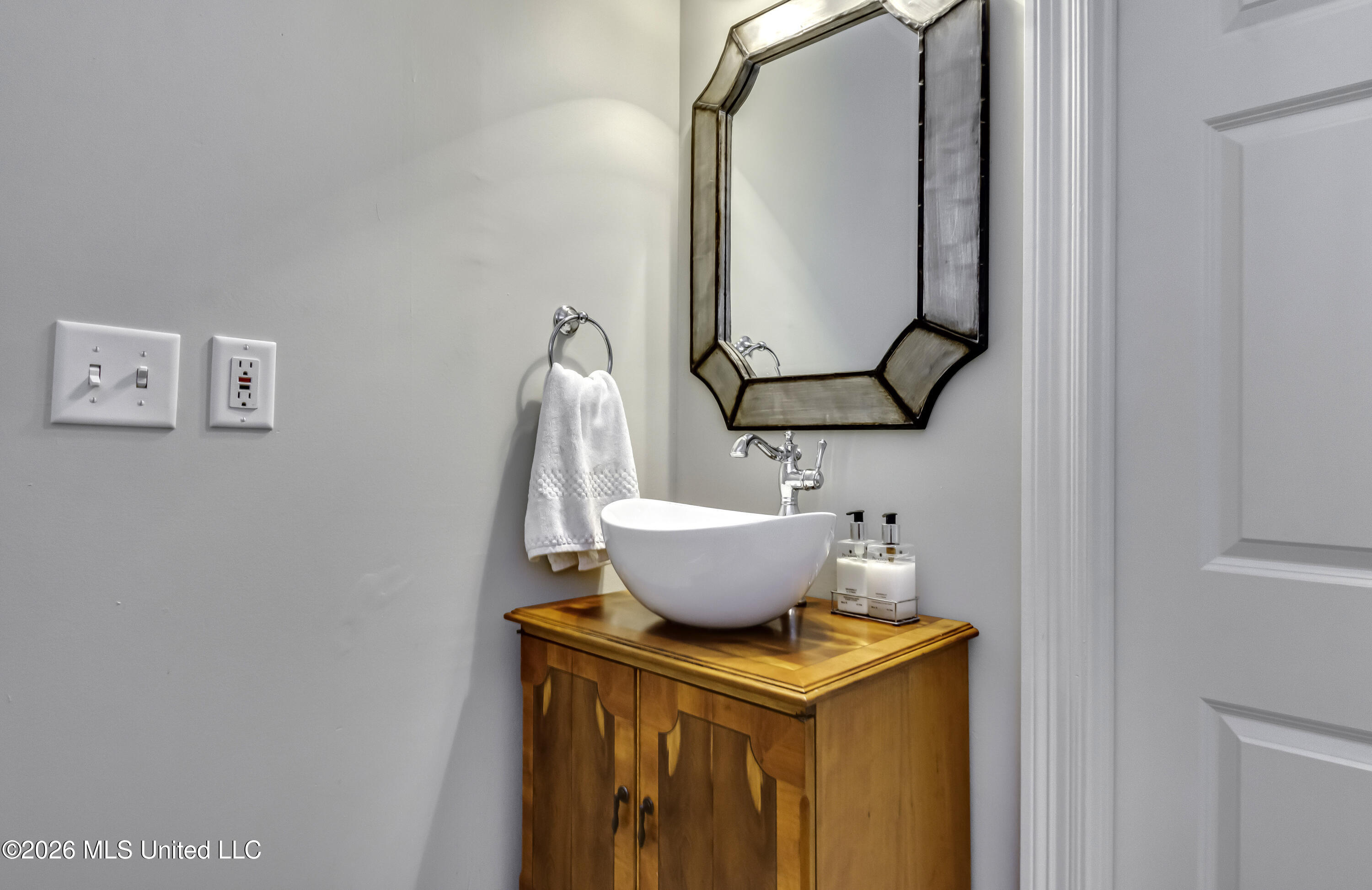 116 Port Lane Property Photo 34