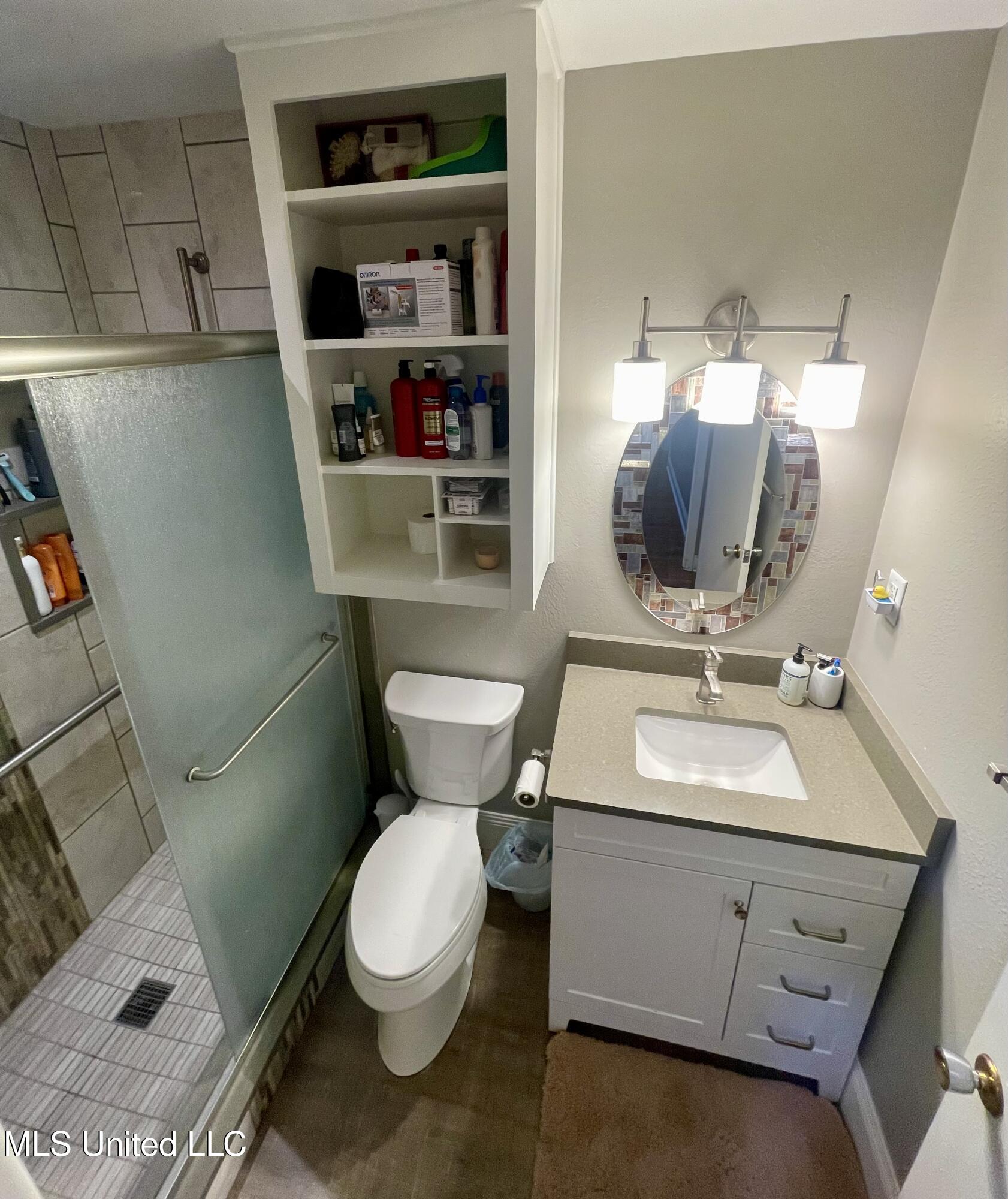 403 Lindberg Avenue Property Photo 14