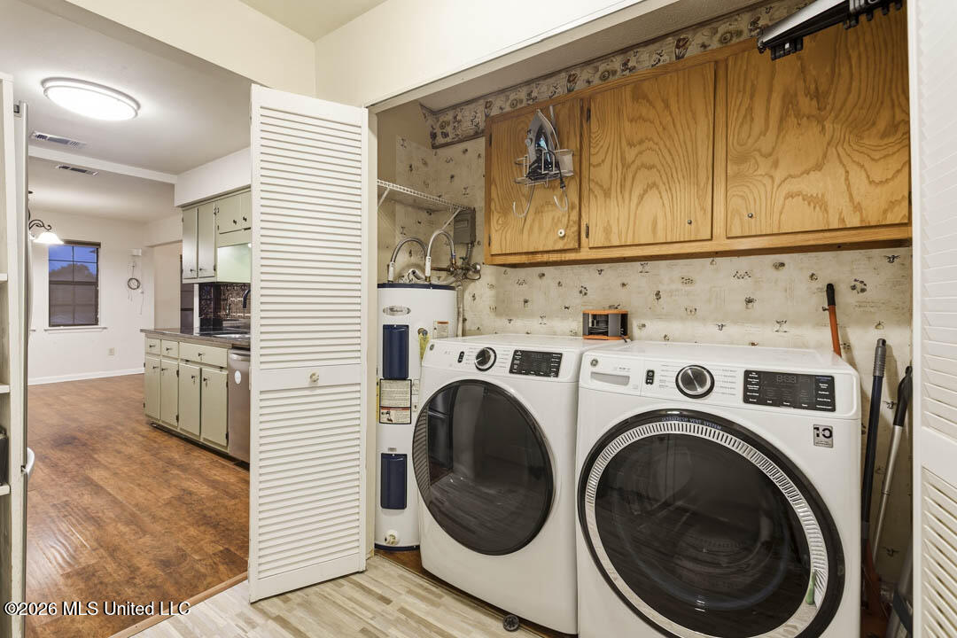 7 Angela Circle Property Photo 15