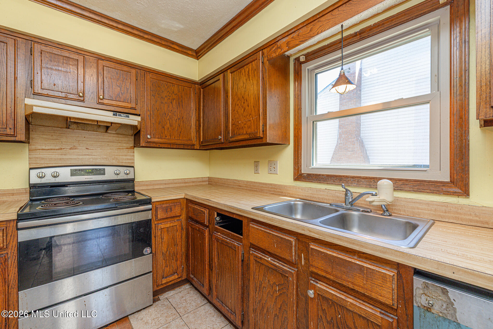 1851 N Allerton Property Photo 8