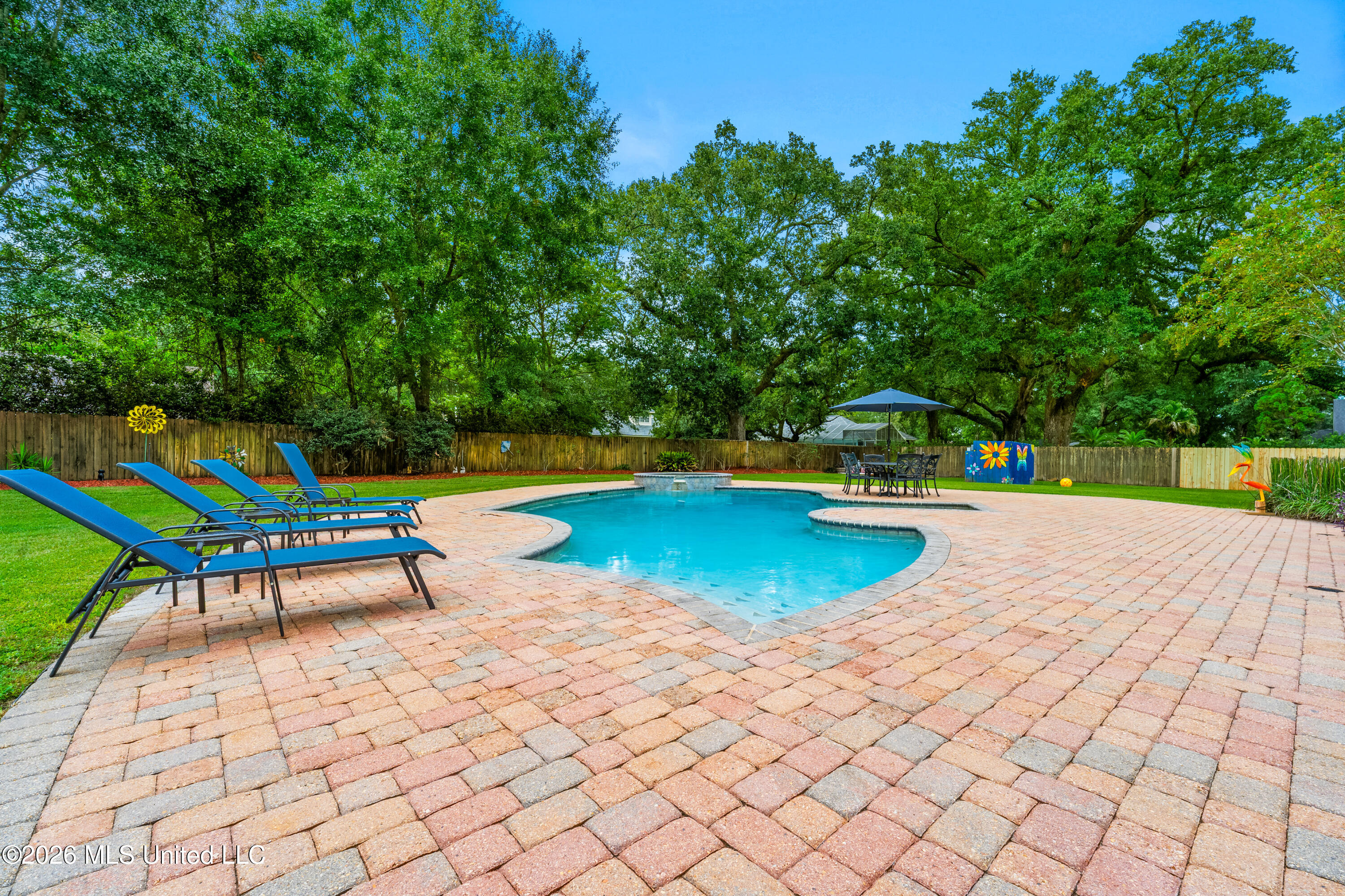 12938 Coles Cove Property Photo 24