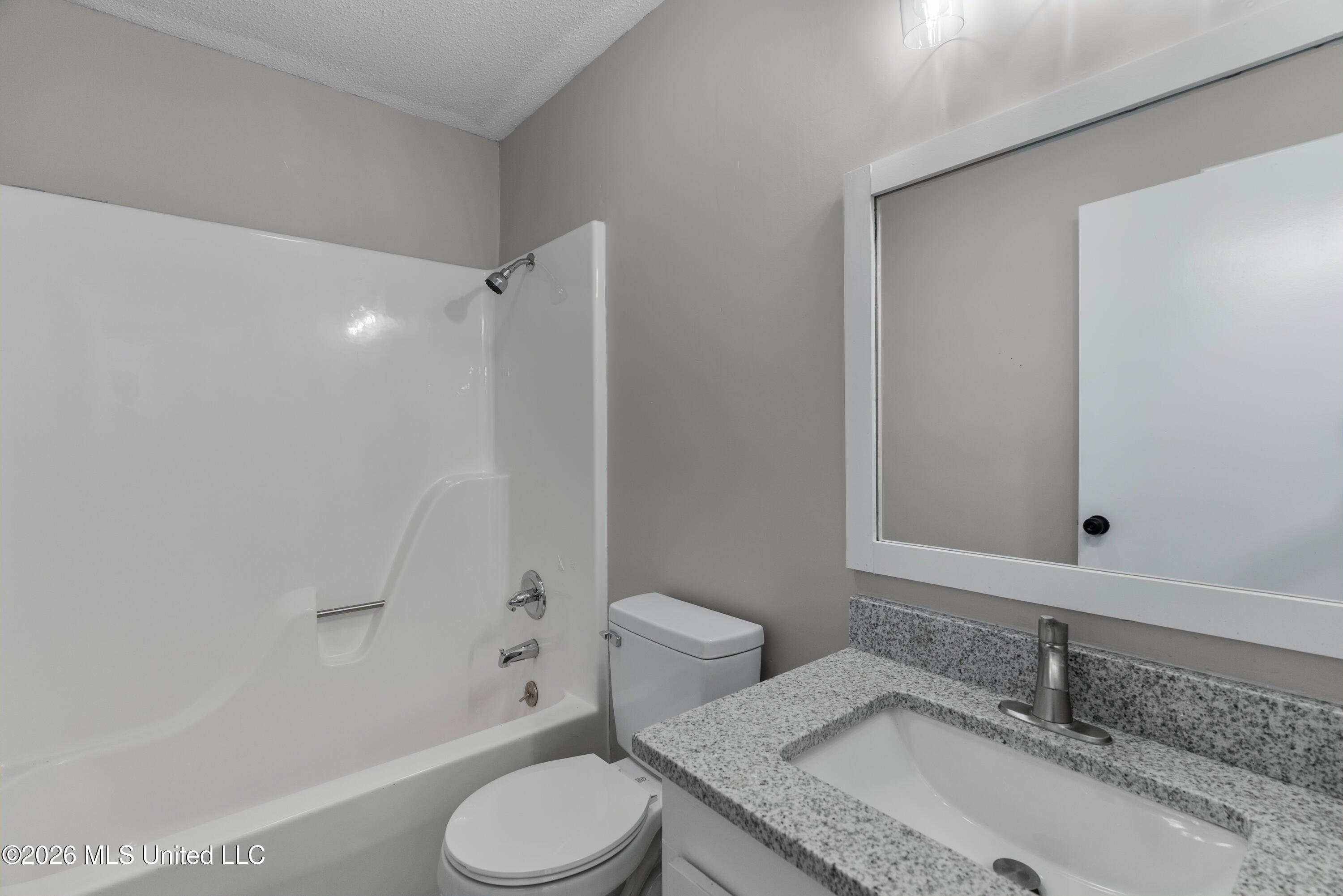 8459 Lauderdale Toomsuba Road Property Photo 18