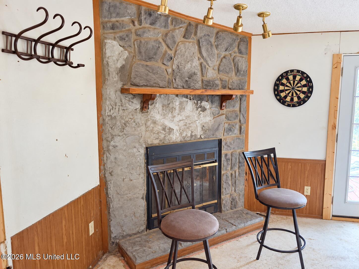 24587 Willow Lane Property Photo 13