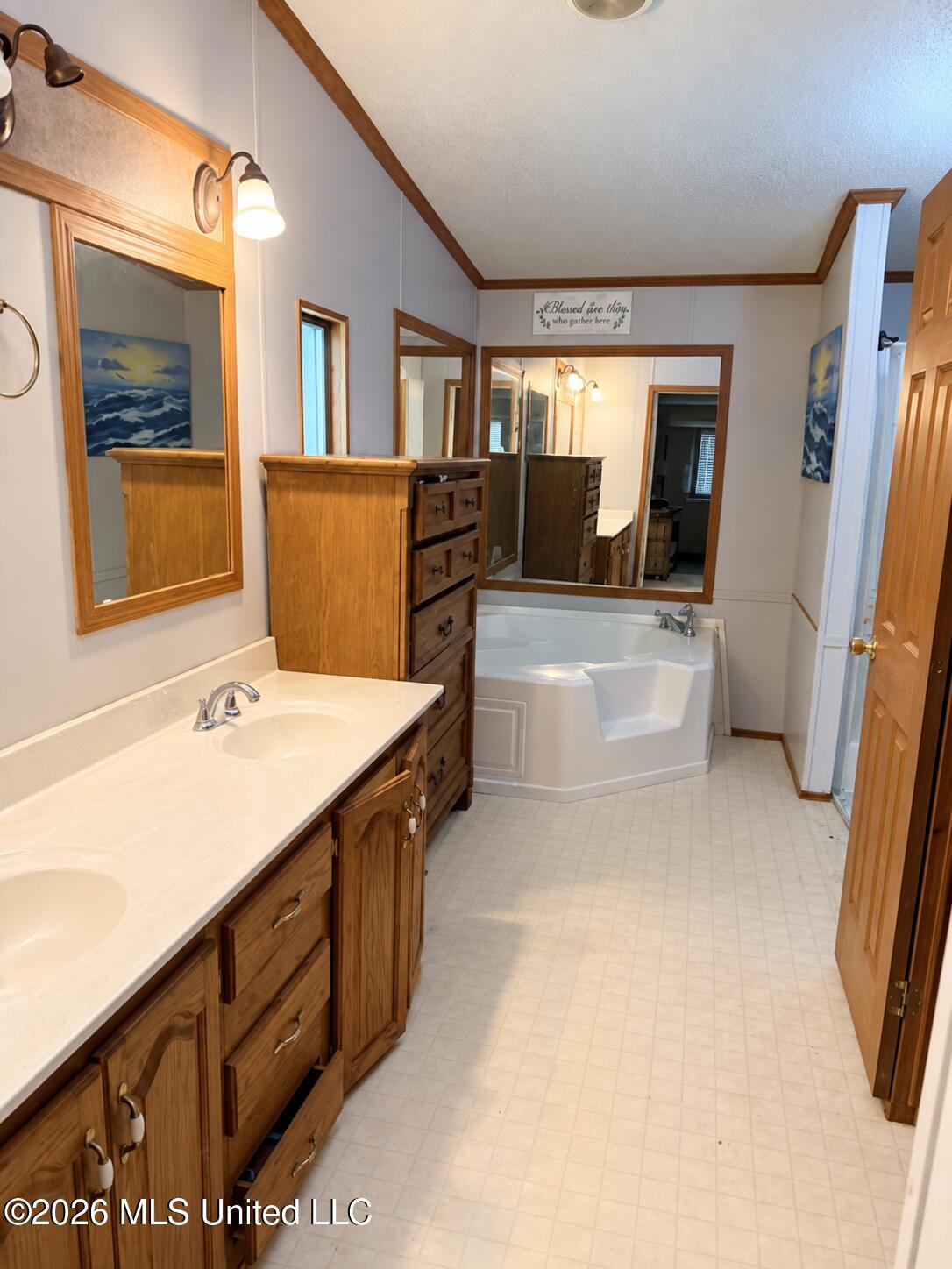 24587 Willow Lane Property Photo 20