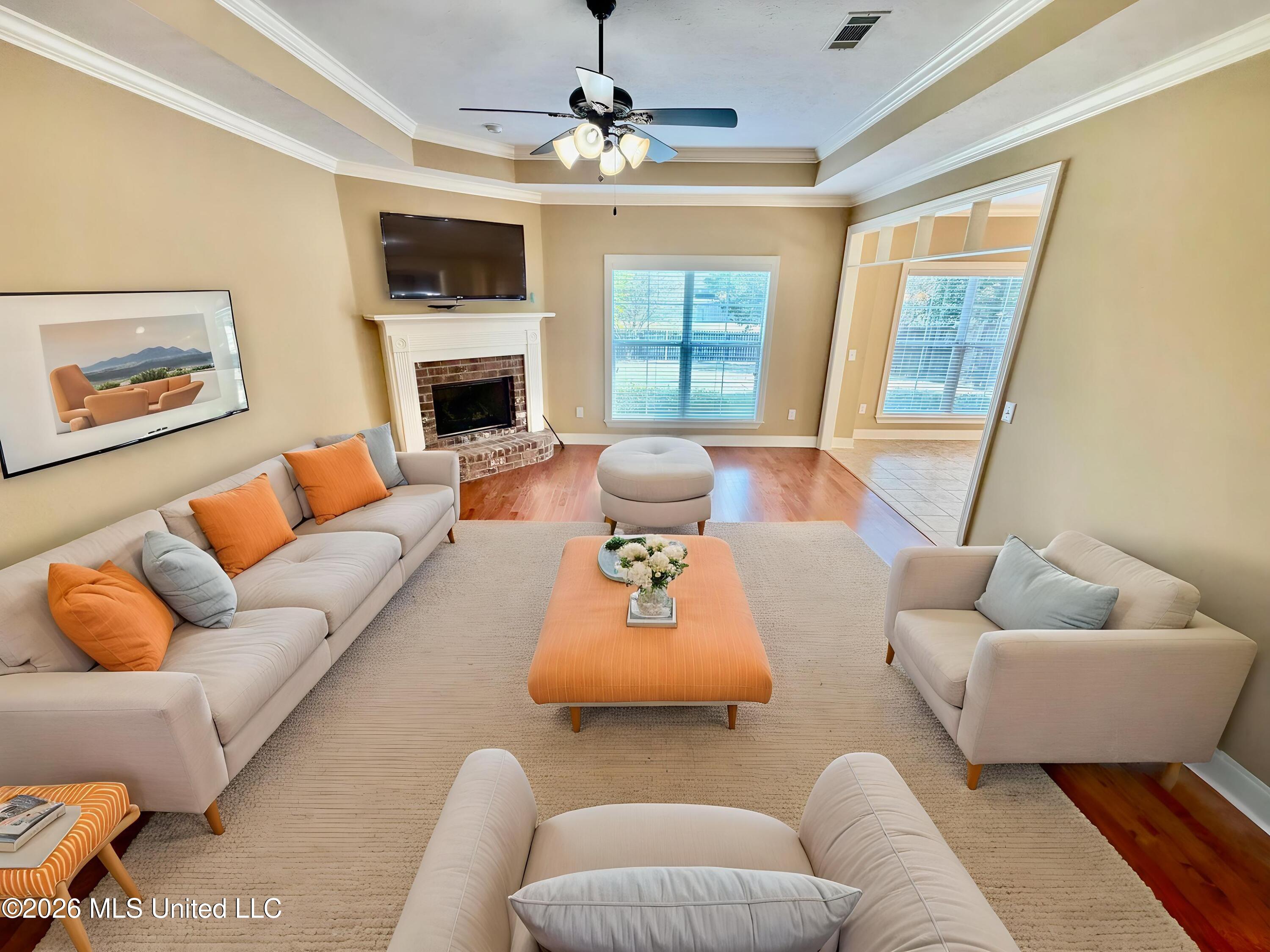 307 Springhill Point Property Photo 3