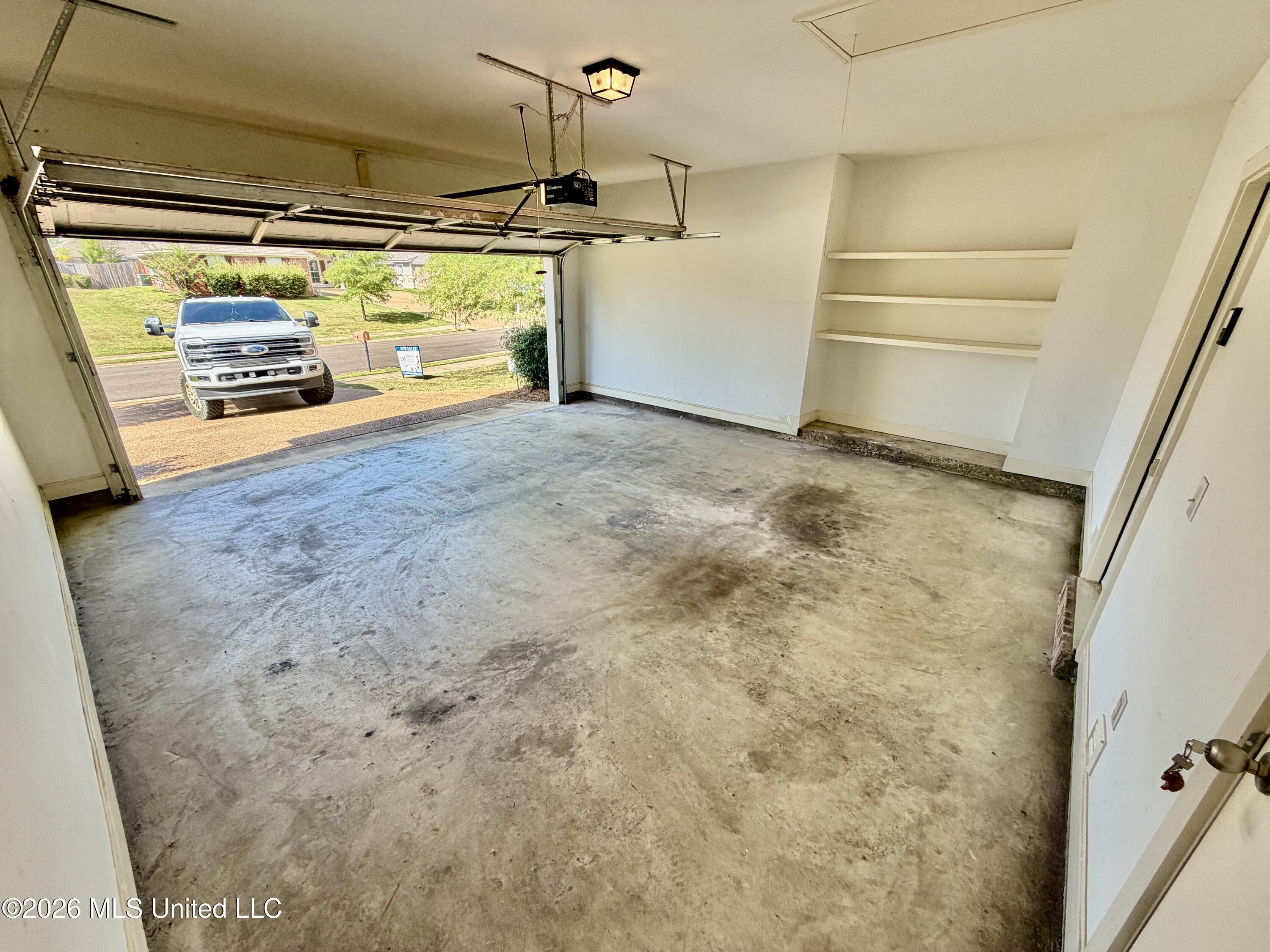 307 Springhill Point Property Photo 14