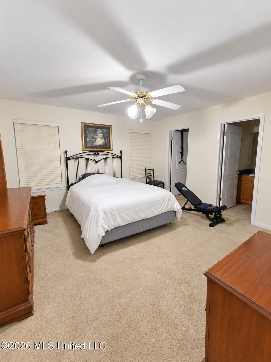6006 Seminole Court Property Photo 9