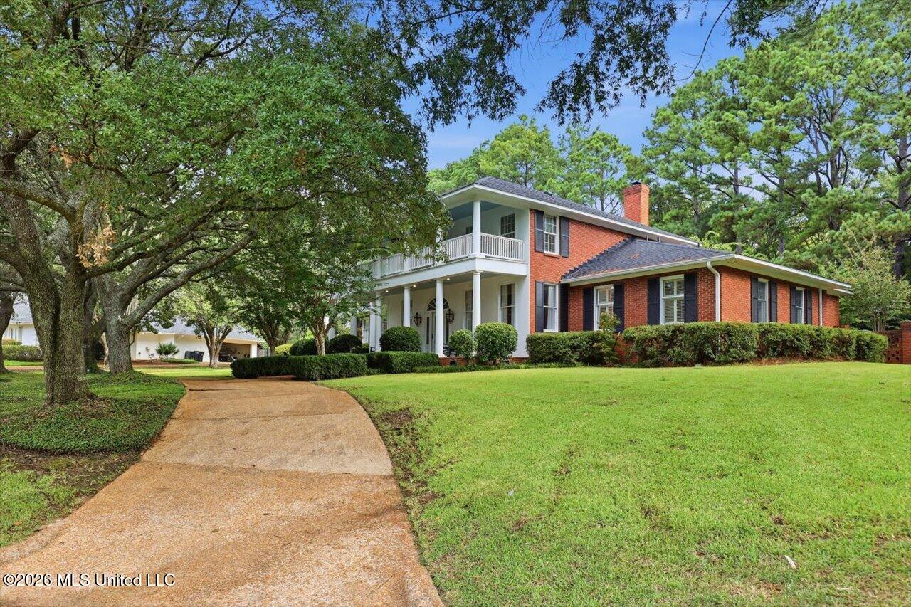 64 Saint Andrews Place Property Photo 3