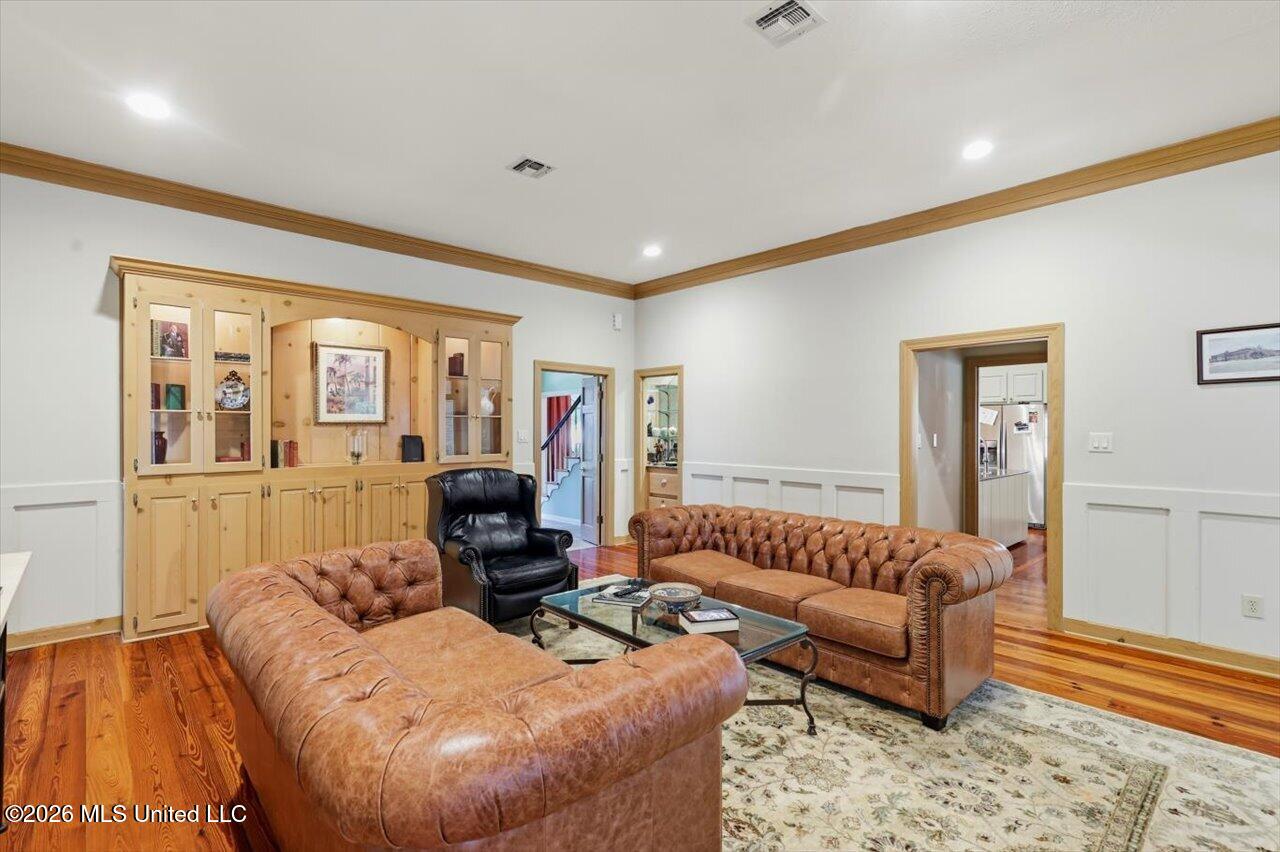 64 Saint Andrews Place Property Photo 10
