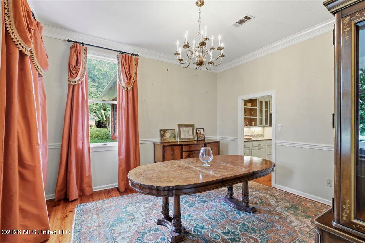 64 Saint Andrews Place Property Photo 18