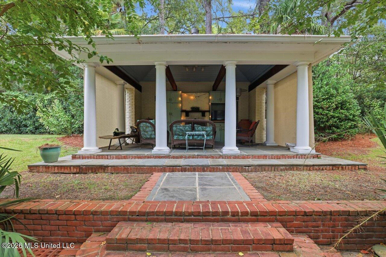 64 Saint Andrews Place Property Photo 36