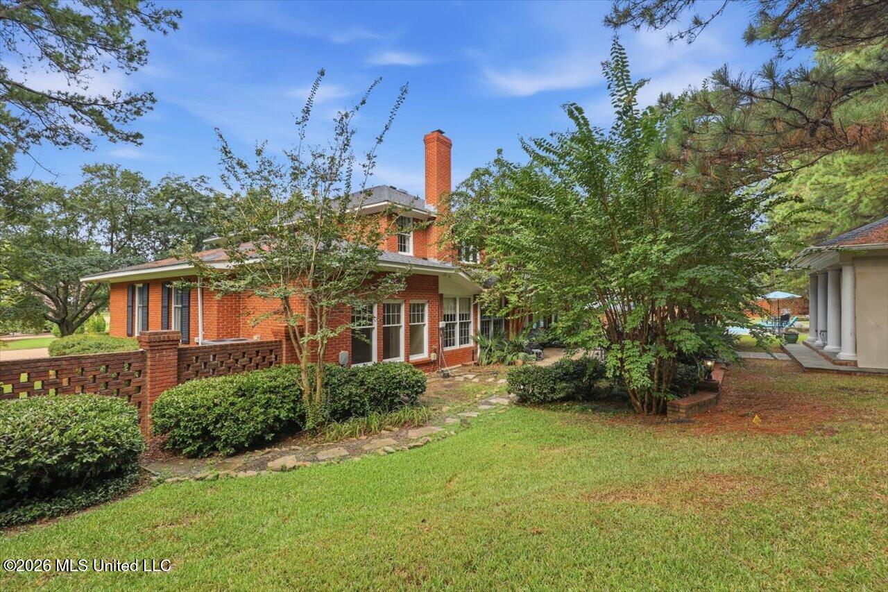 64 Saint Andrews Place Property Photo 39