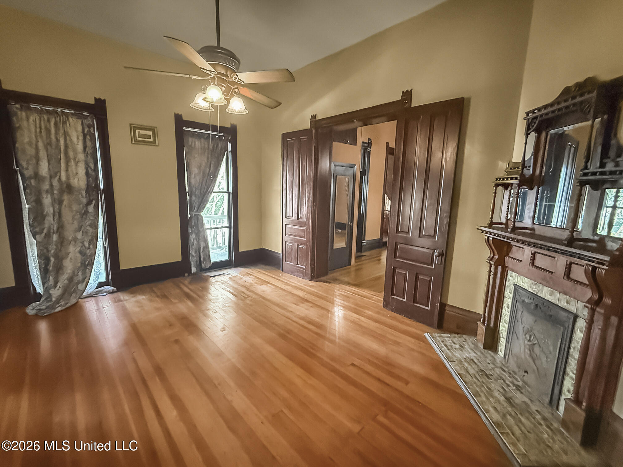 311 W Michigan Avenue Property Photo 15