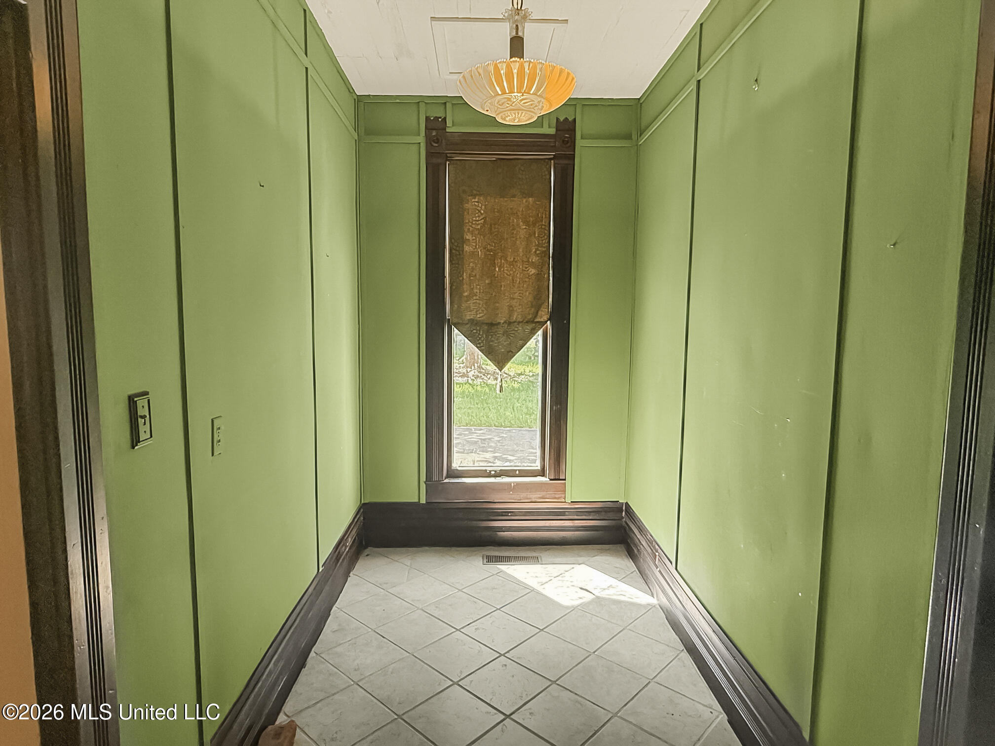 311 W Michigan Avenue Property Photo 19