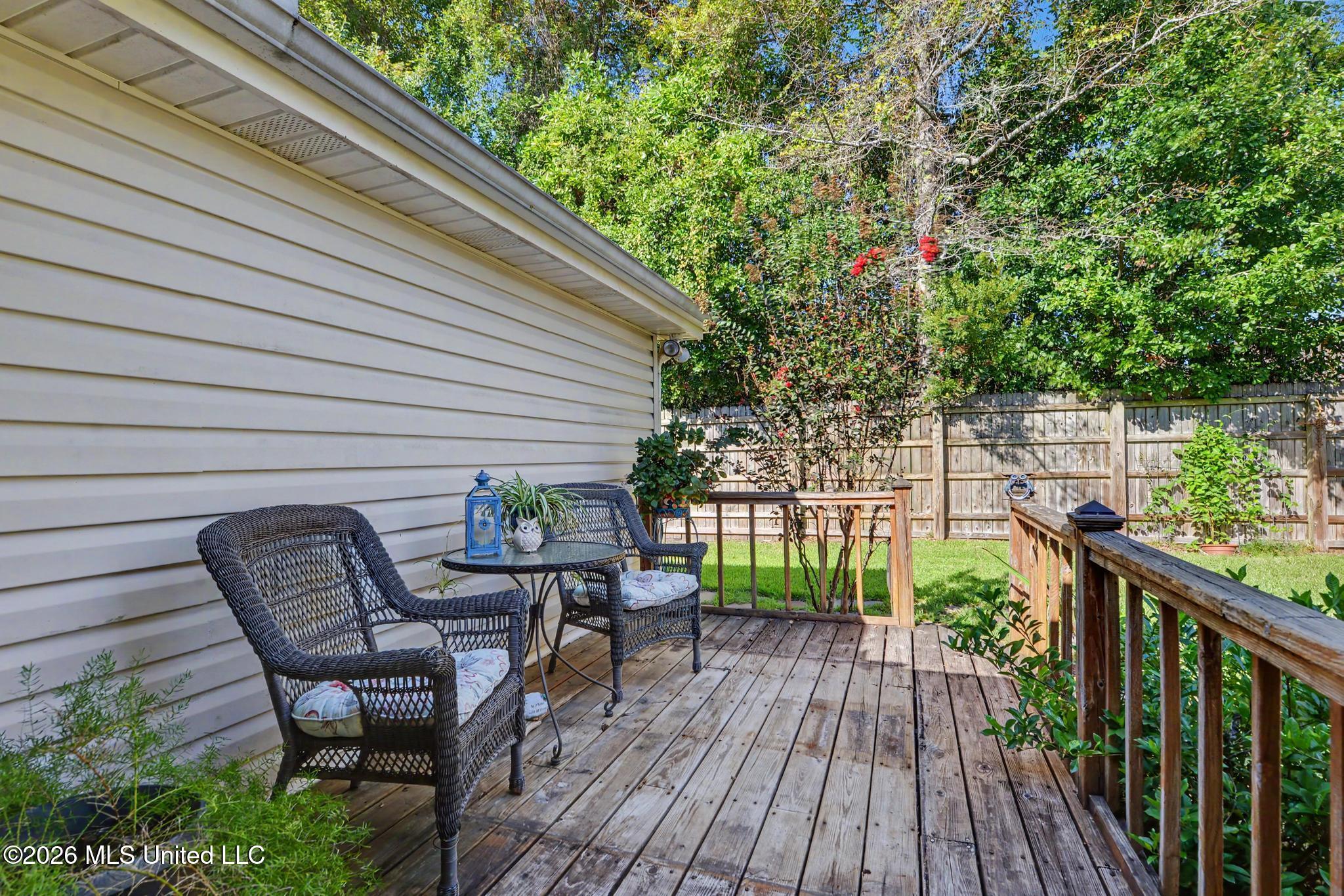 757 Waters View Drive Property Photo 1