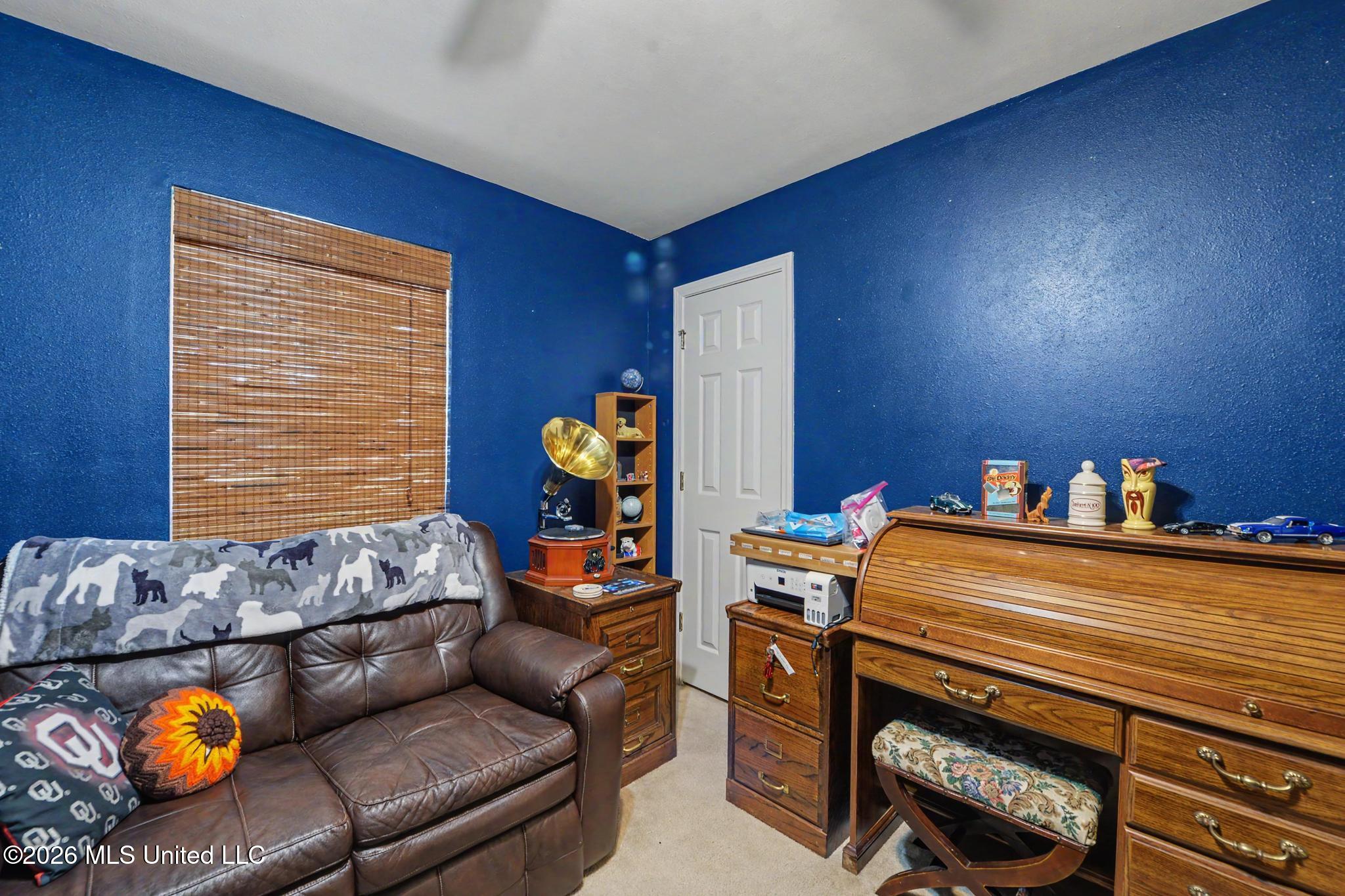 757 Waters View Drive Property Photo 9