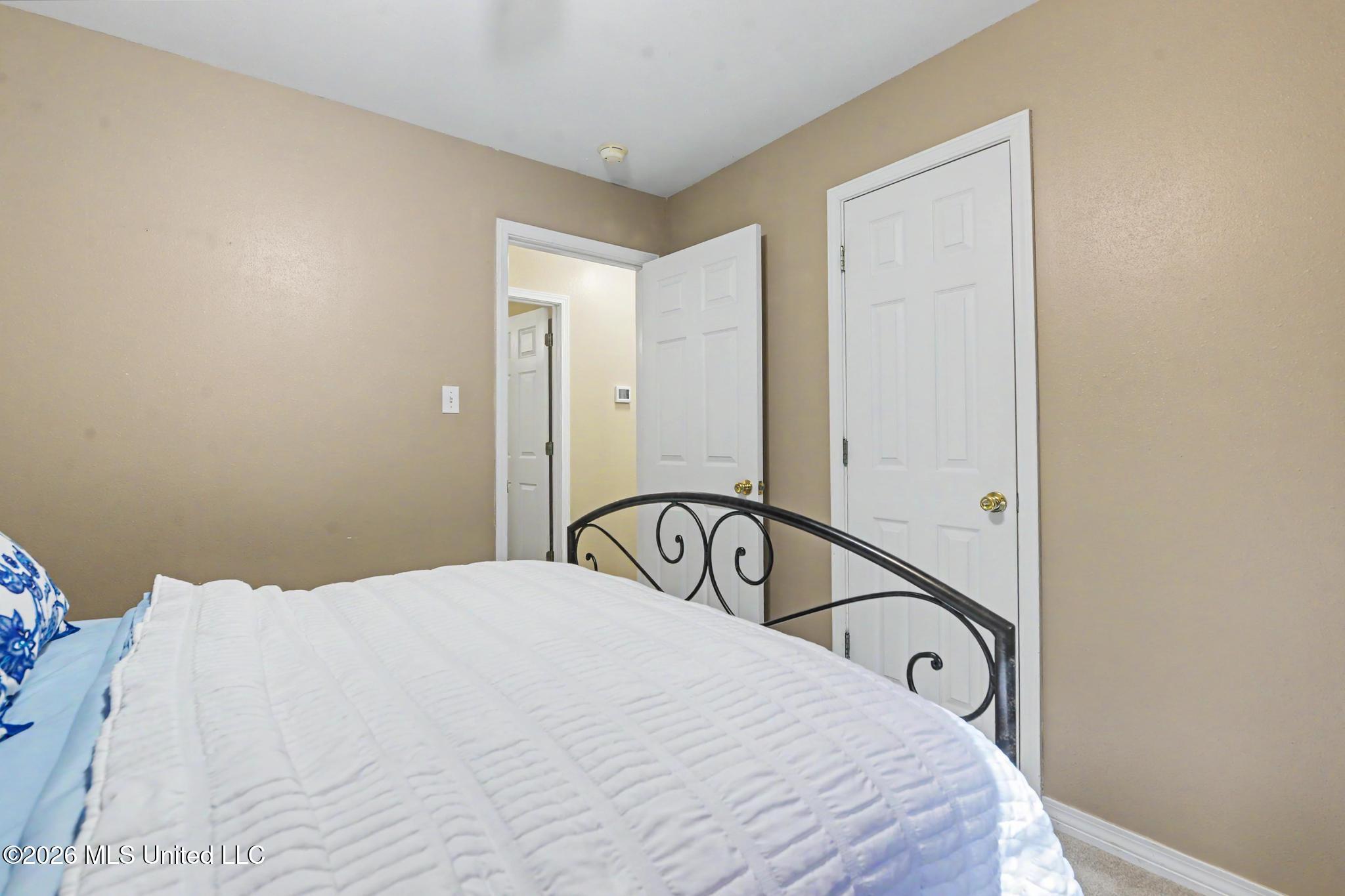 757 Waters View Drive Property Photo 15