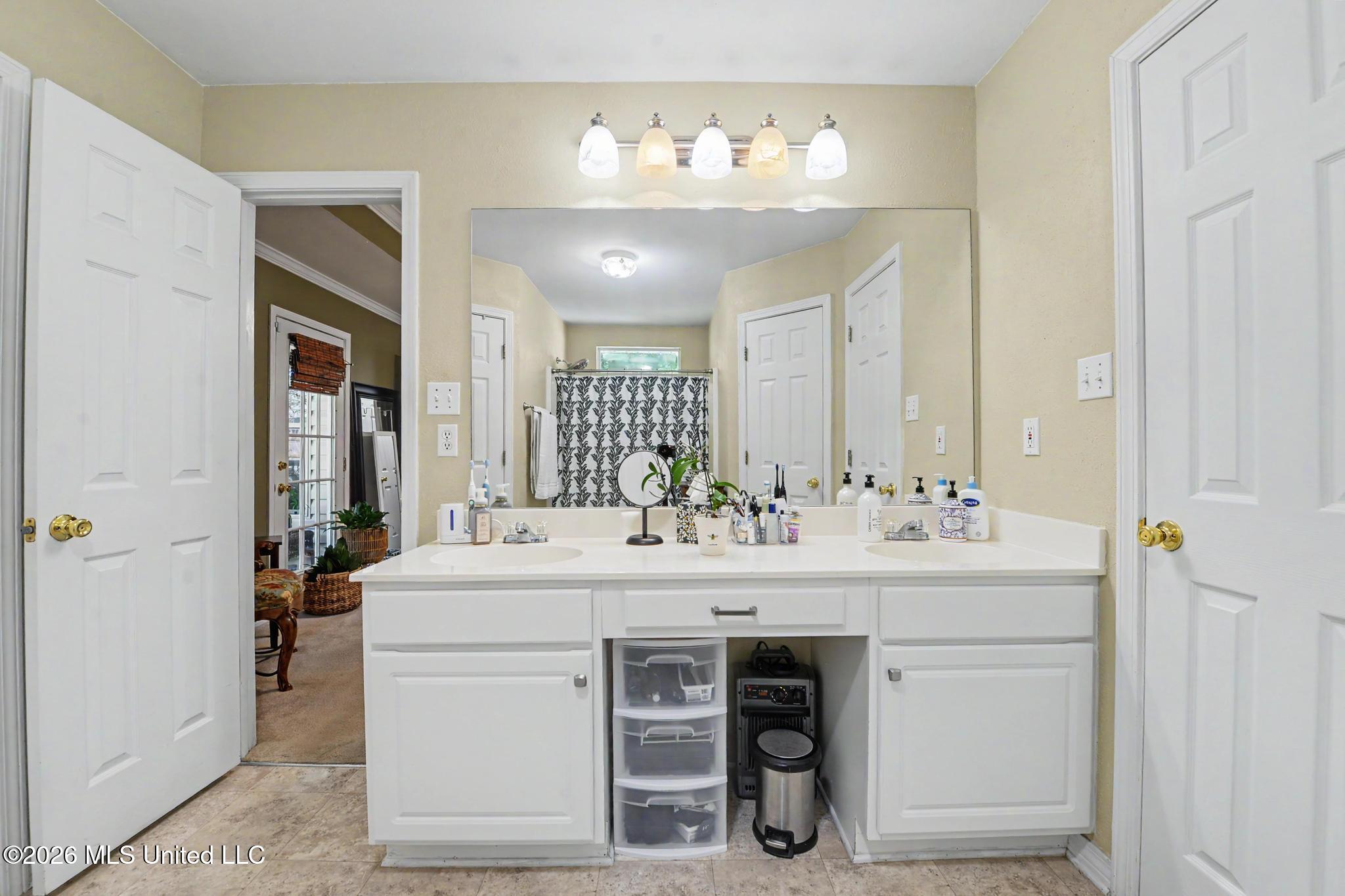 757 Waters View Drive Property Photo 21
