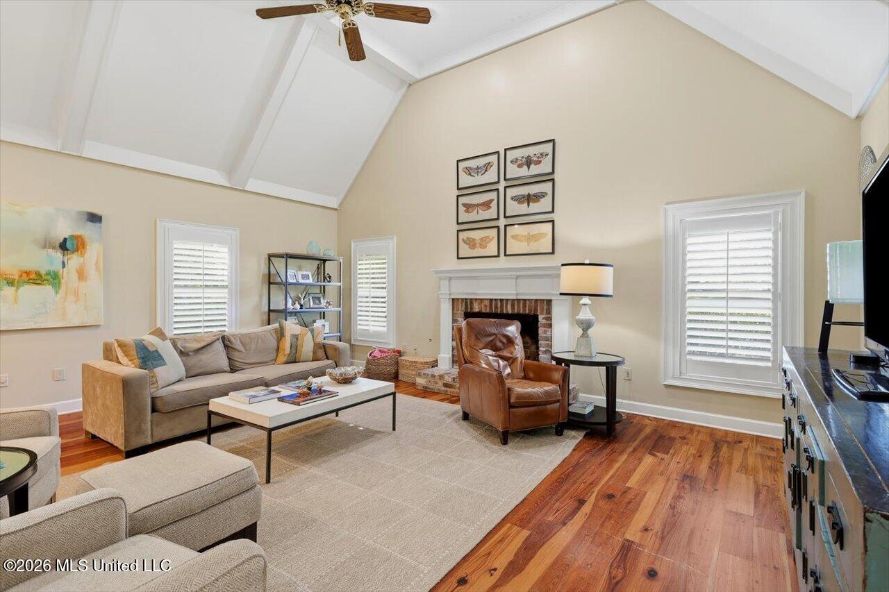 31 Polo Drive Property Photo 5