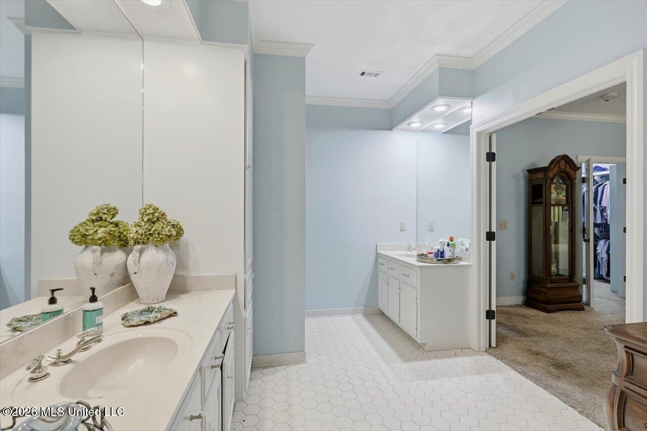 31 Polo Drive Property Photo 20