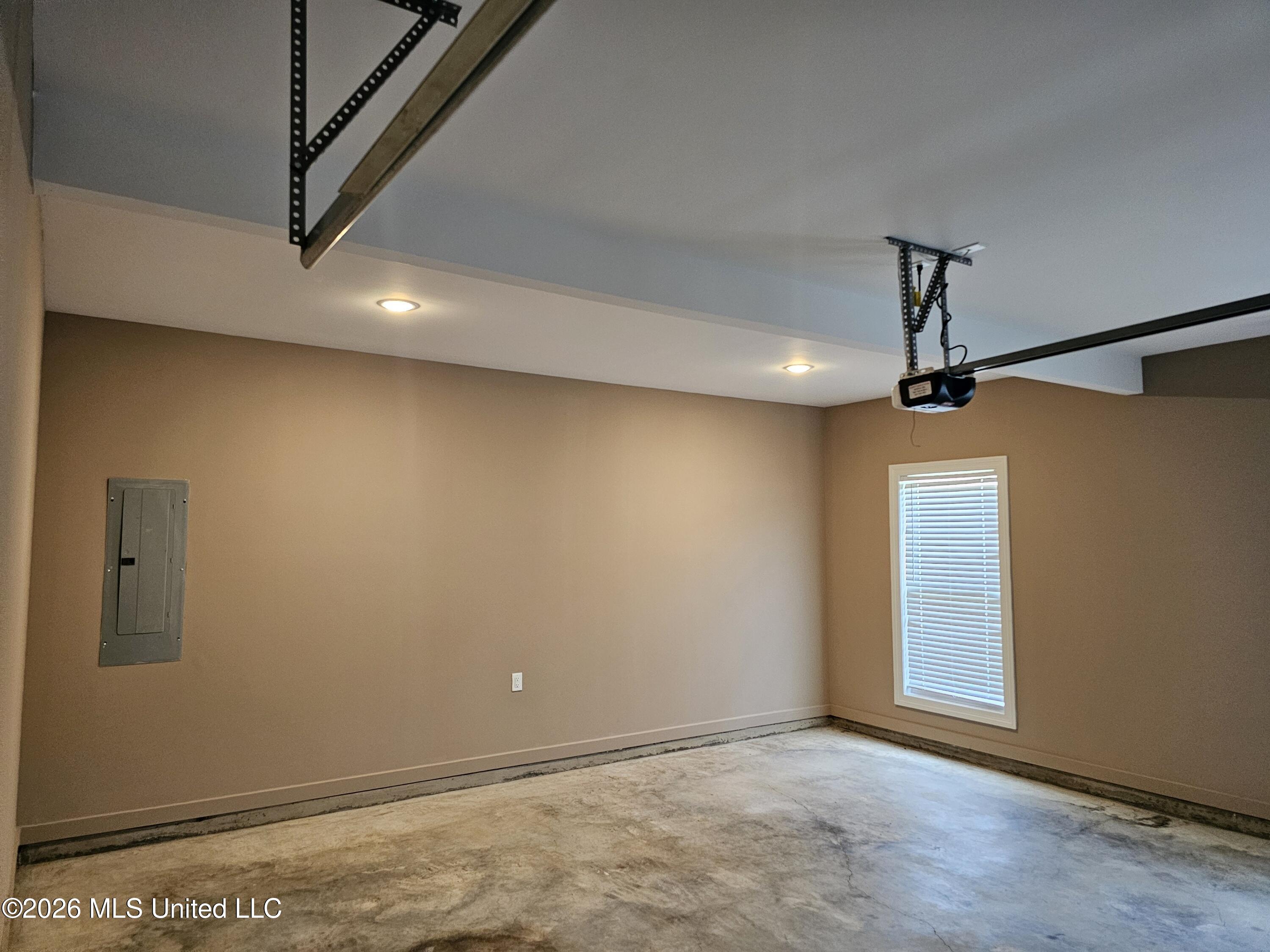4139 E Vineyard Drive Property Photo 9