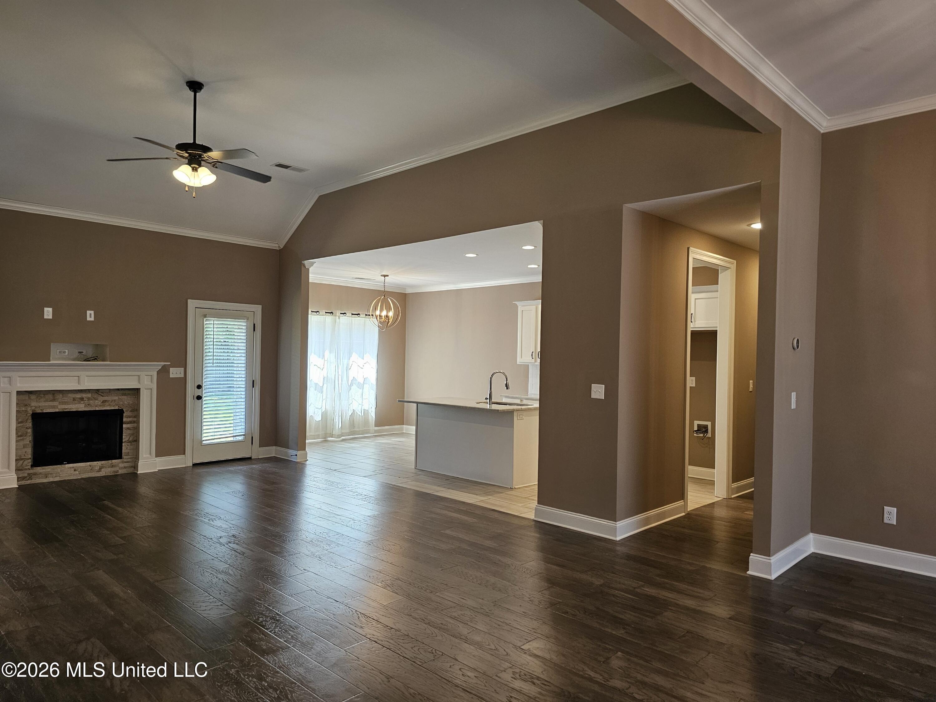 4139 E Vineyard Drive Property Photo 18