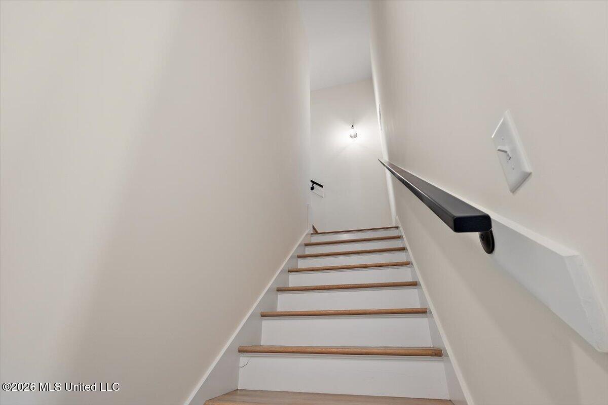 957 Coahoma Court Property Photo 23