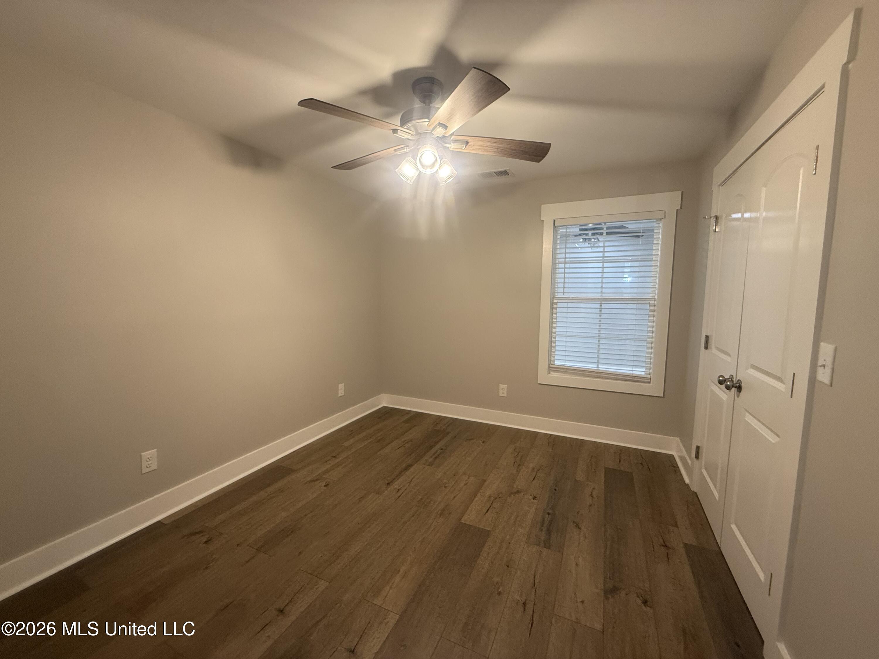 538 Pin Oak Point Property Photo 12