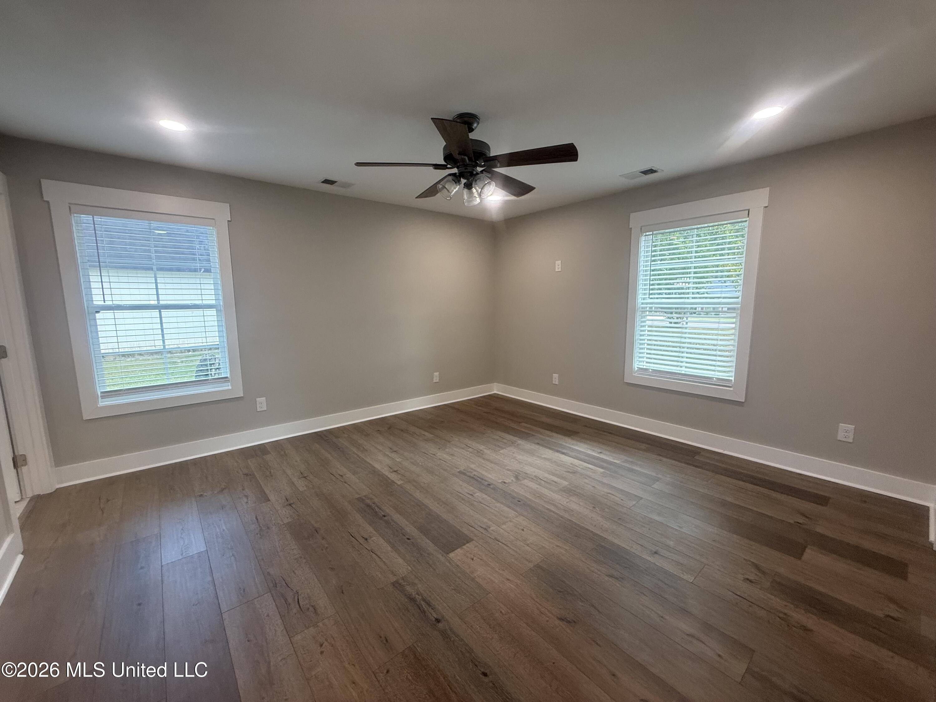 538 Pin Oak Point Property Photo 17