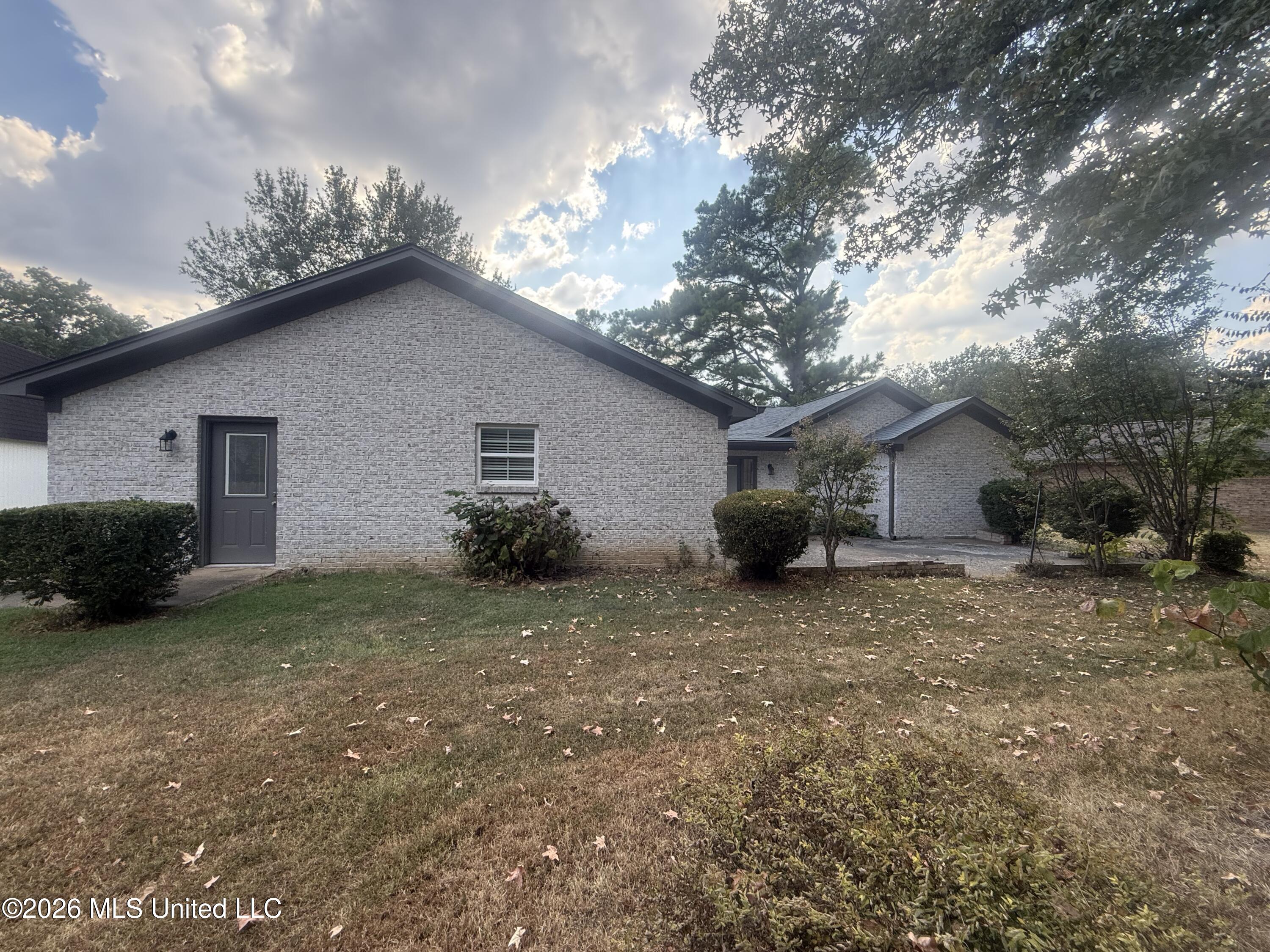 538 Pin Oak Point Property Photo 21