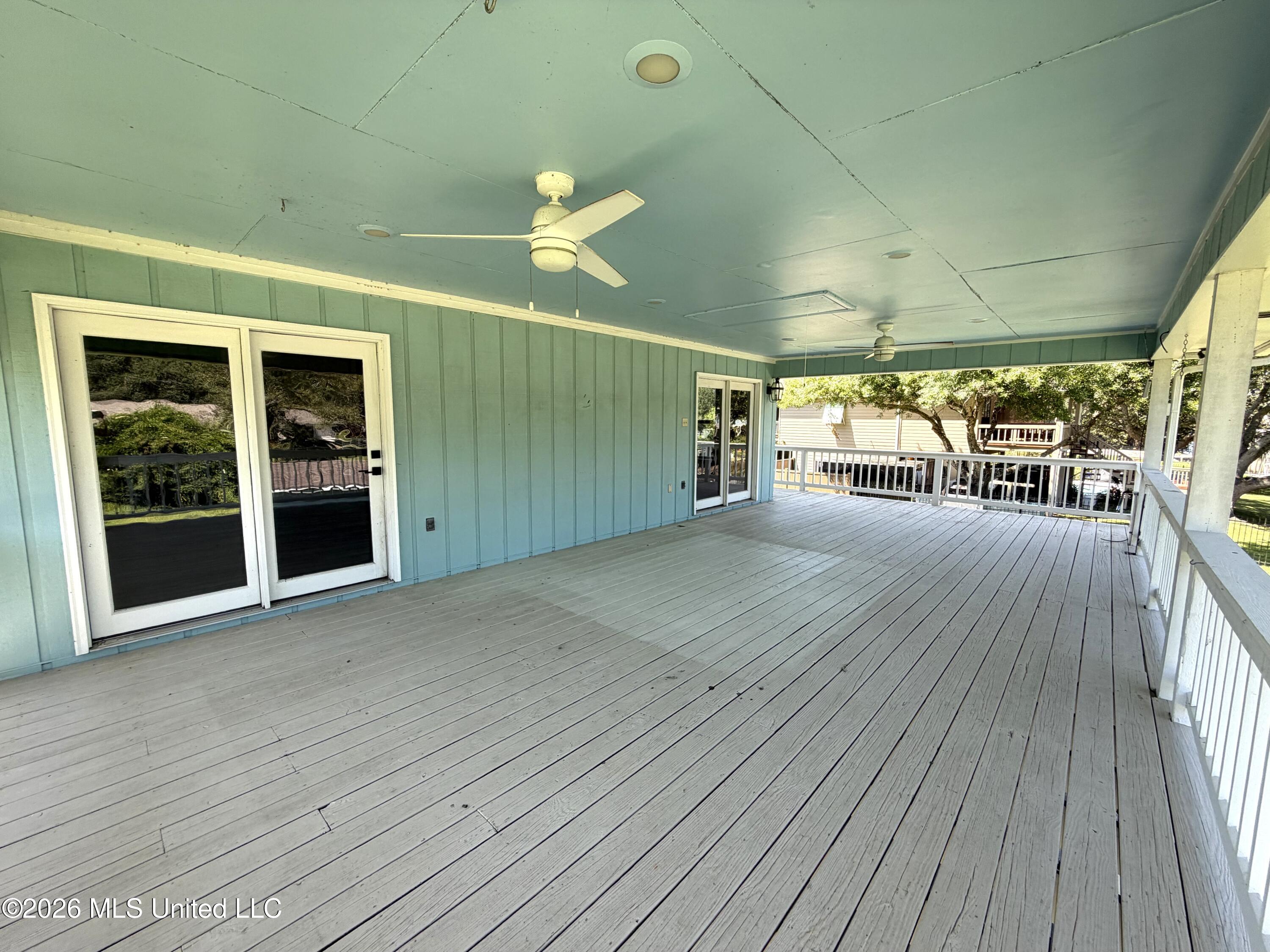 11562 Otto Avenue Property Photo 4