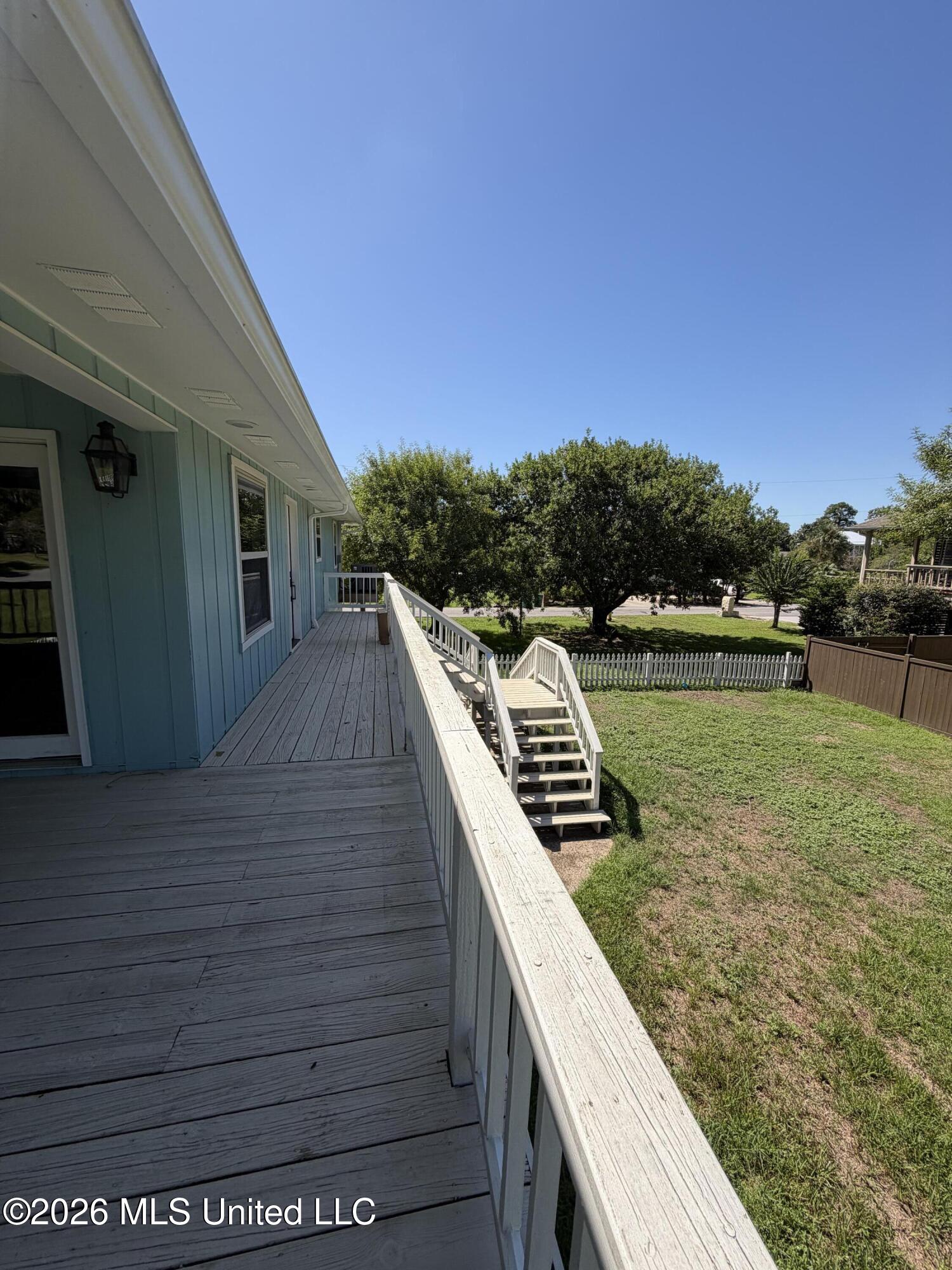 11562 Otto Avenue Property Photo 23