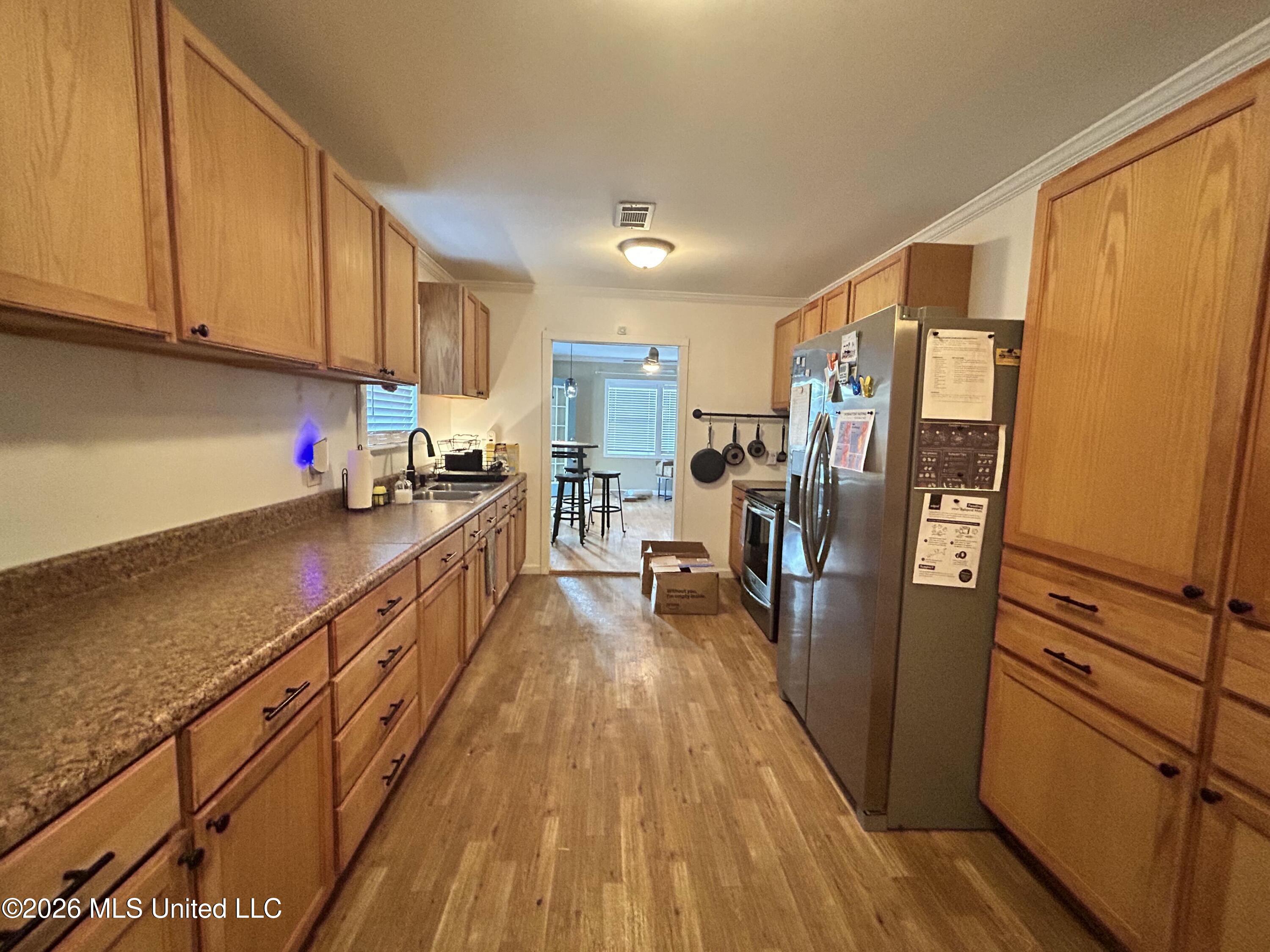 179 Dahlia Street Property Photo 9