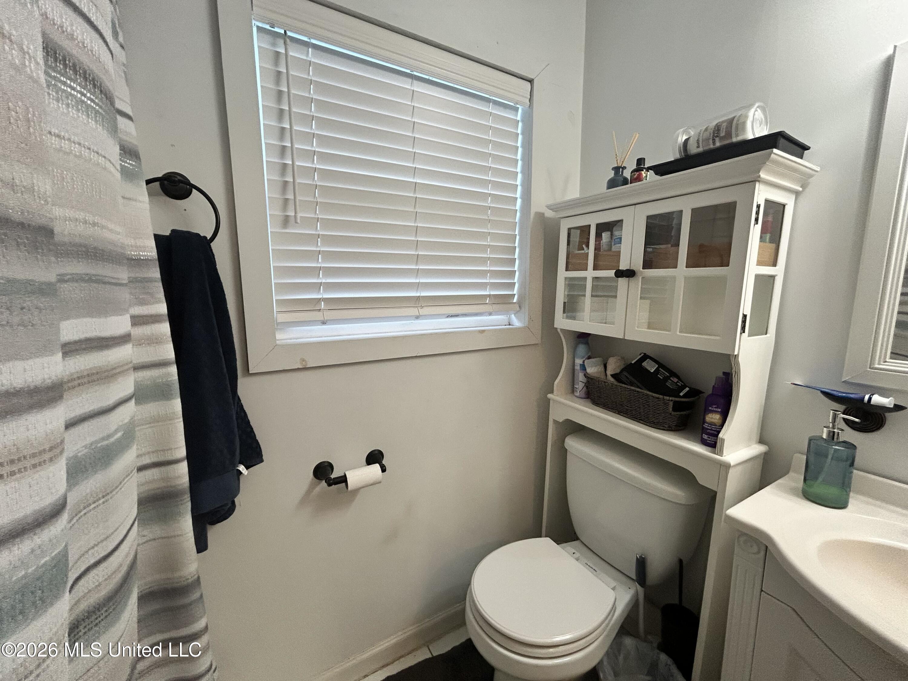179 Dahlia Street Property Photo 14