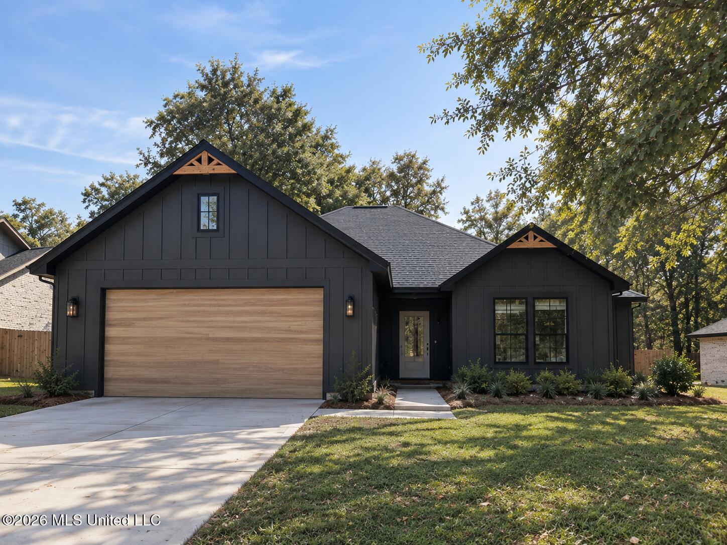 11068 Shorecrest Road Property Photo 1