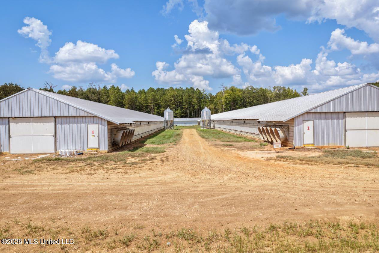 300 Center Crossing Road Property Photo 10